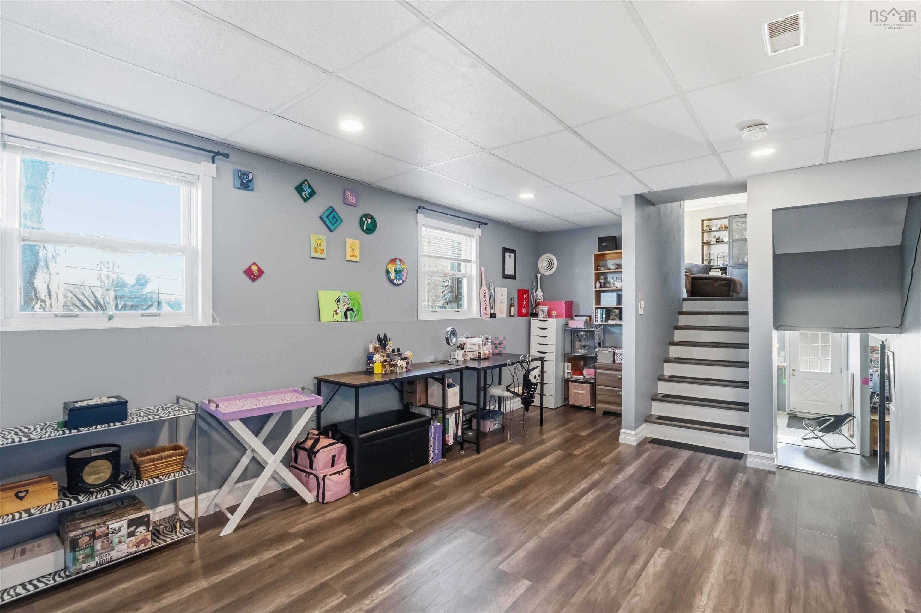 $469,905.00: 909 Shawn Drive, Kingston