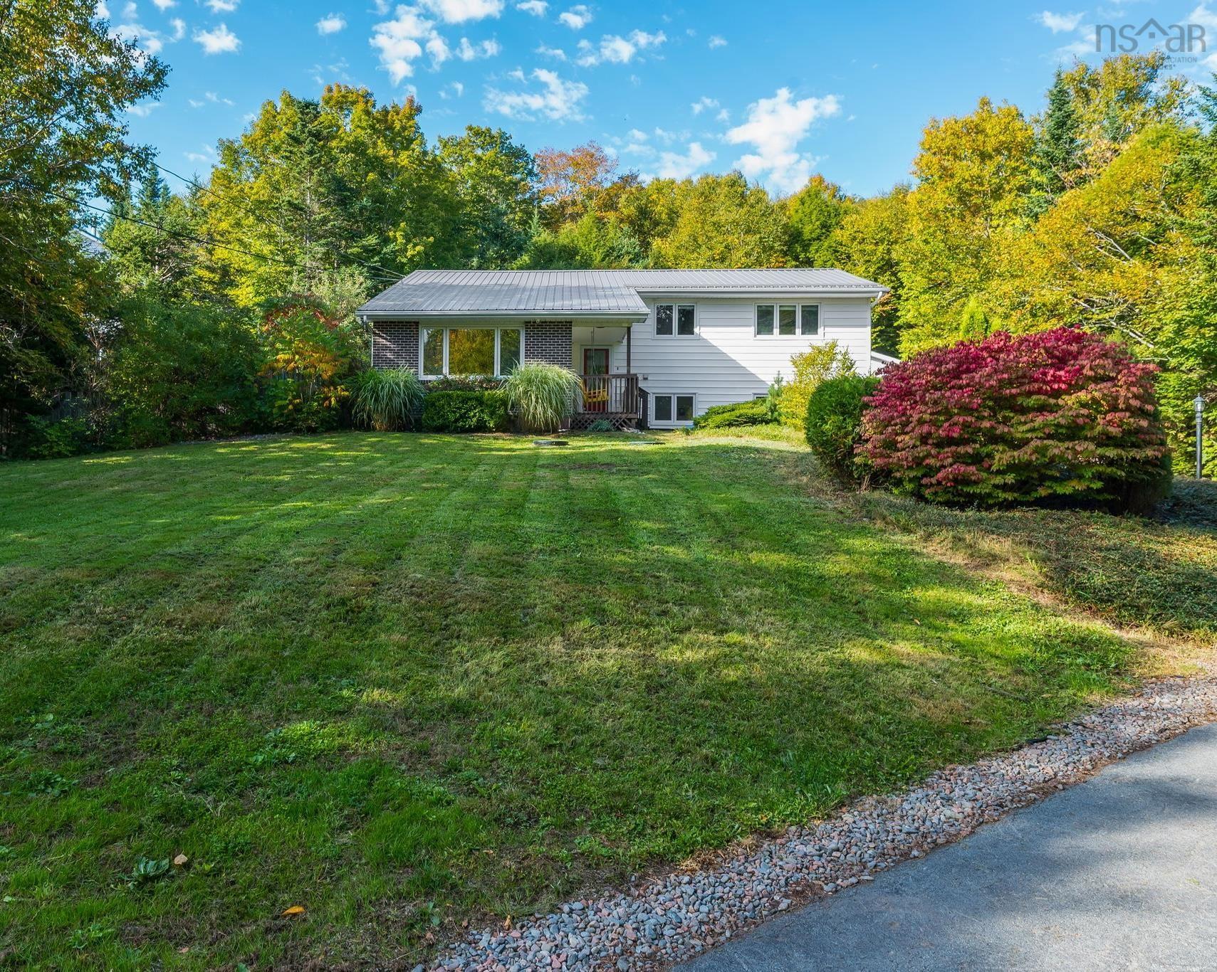 65 Marie Avenue, Lake Echo, NS (MLS® 202608201)