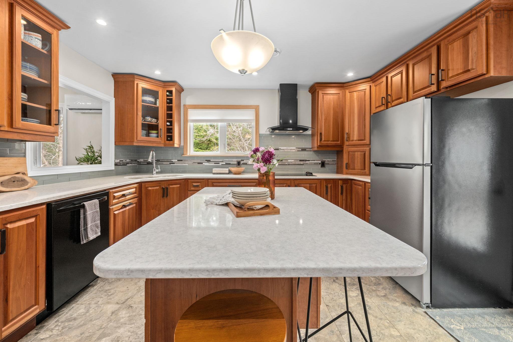 65 Marie Avenue, Lake Echo, NS (MLS 202608201)