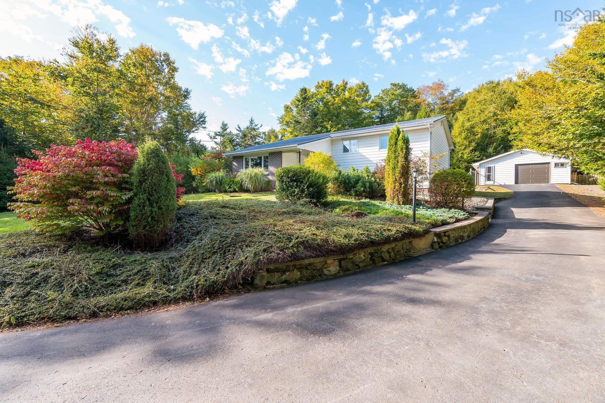 65 Marie Avenue, Lake Echo, NS (MLS 202608201)