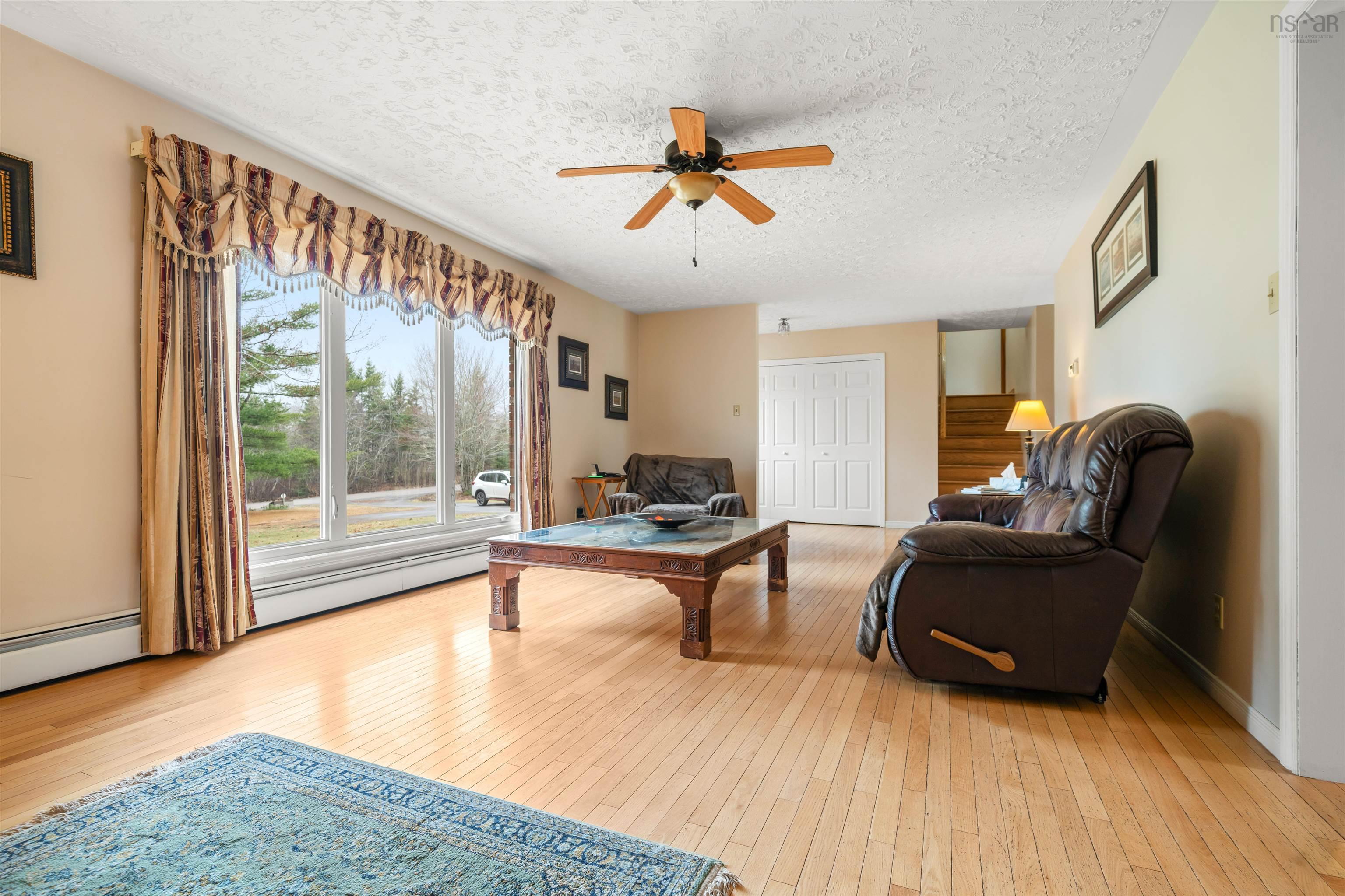 $550,000.00: 224 Sylvester Road, Sylvester