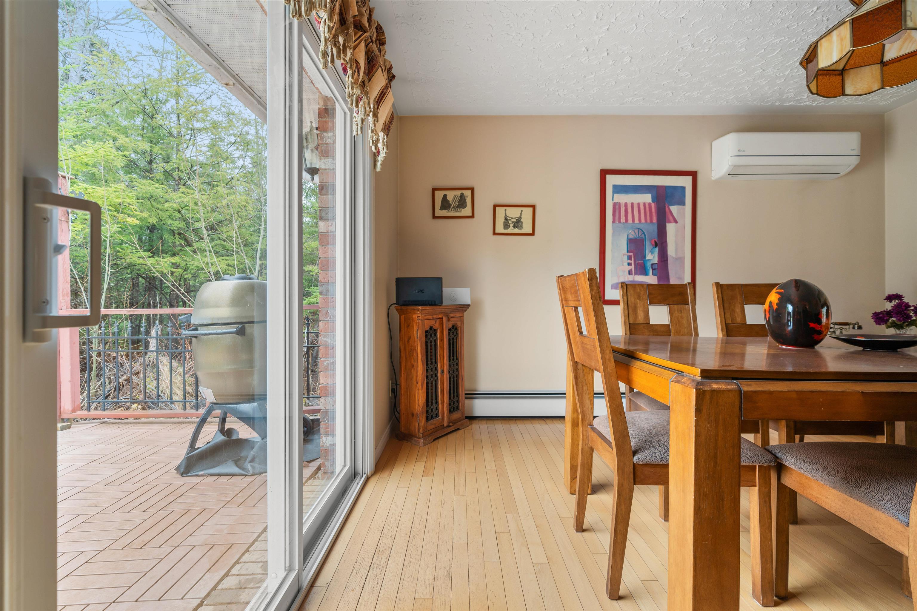 $550,000.00: 224 Sylvester Road, Sylvester