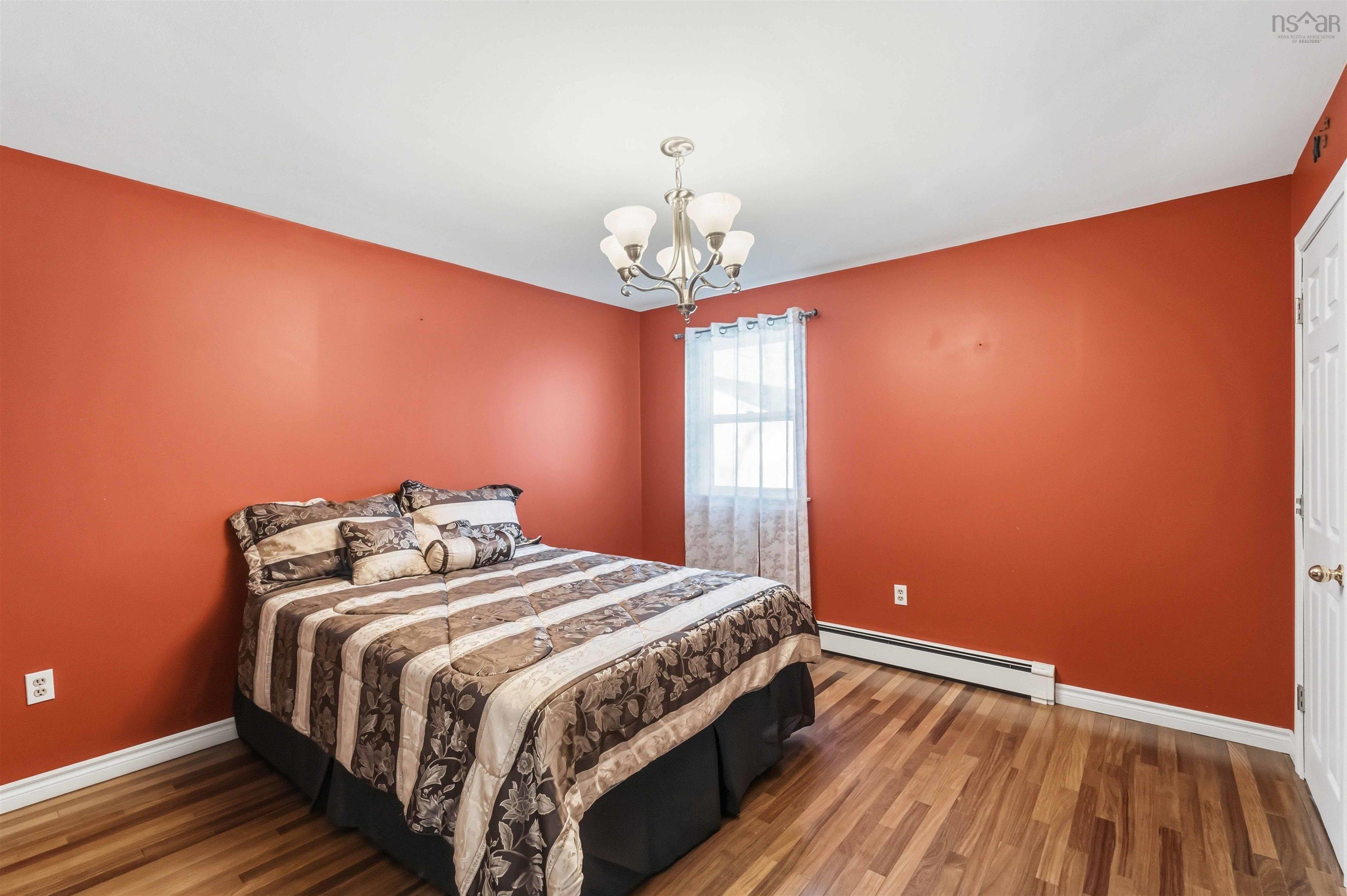 $377,500.00: 799 Main Street, Kingston