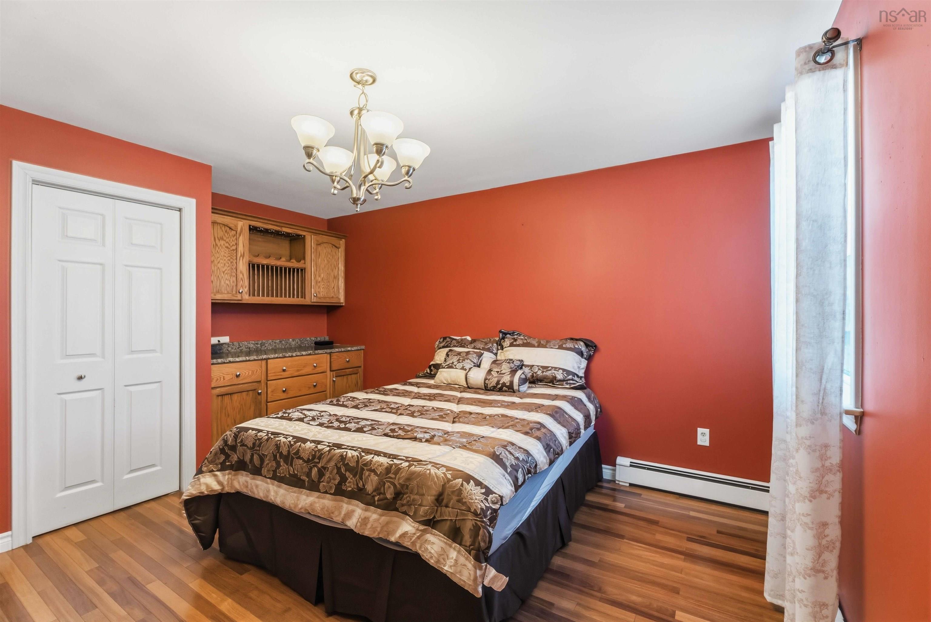 $377,500.00: 799 Main Street, Kingston