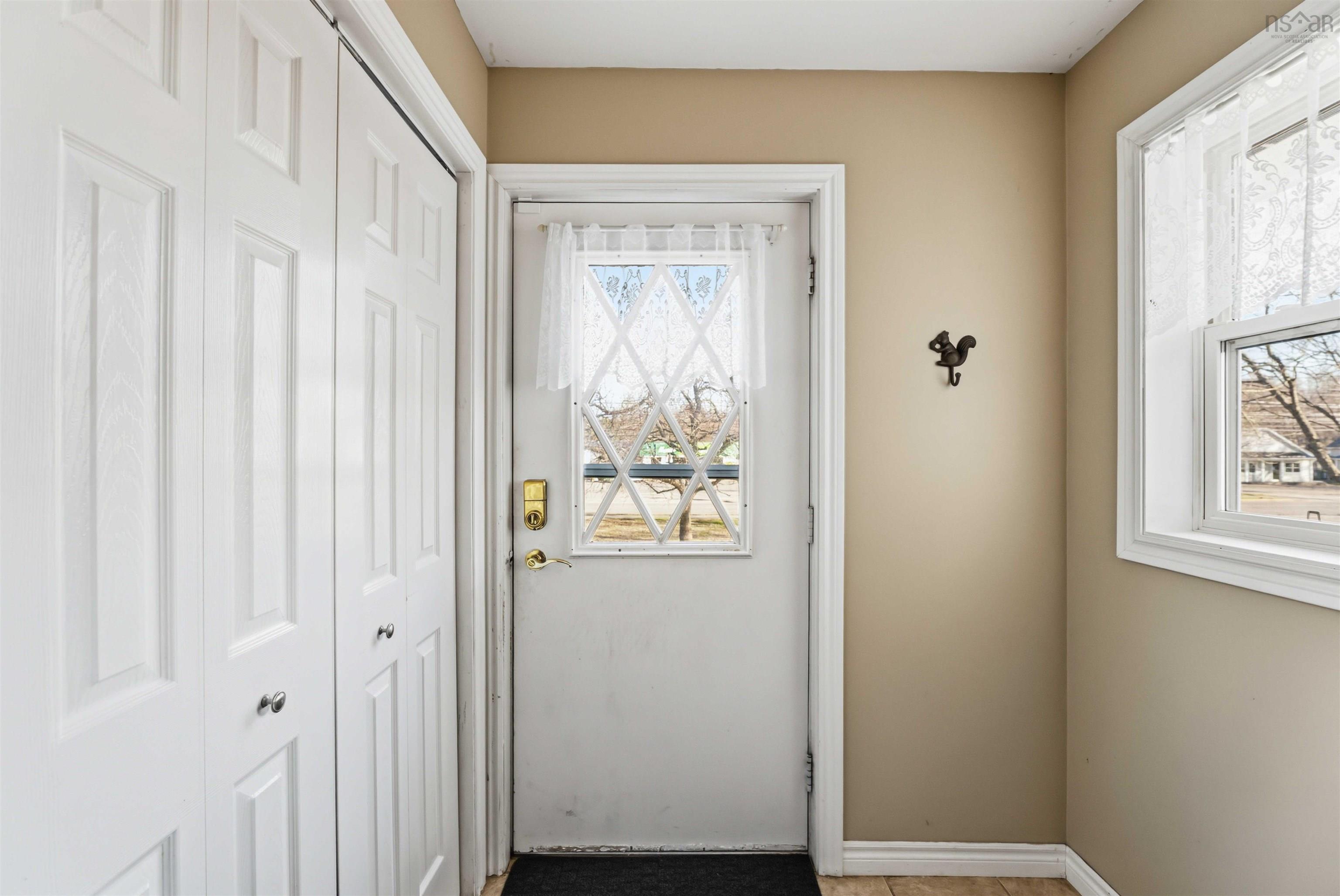 $377,500.00: 799 Main Street, Kingston