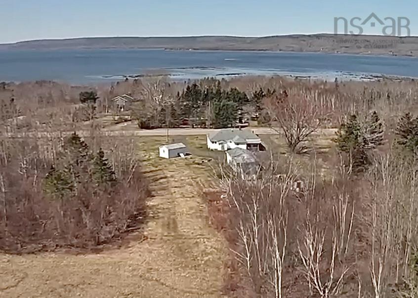 $449,900.00: 2252 Highway 1, Upper Clements