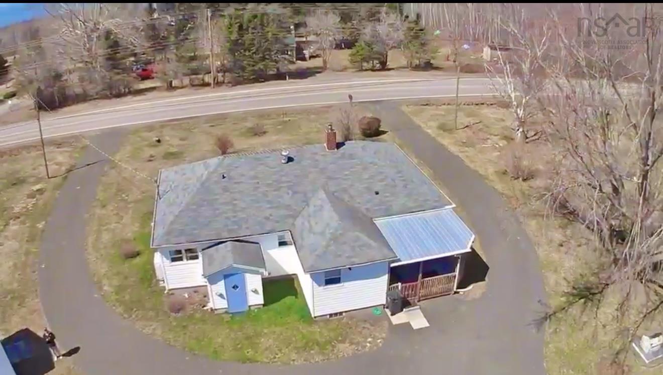$449,900.00: 2252 Highway 1, Upper Clements
