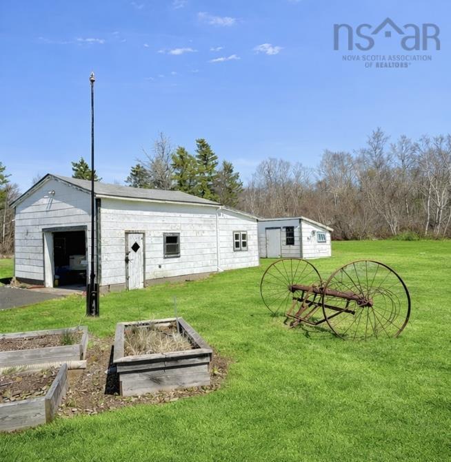 $449,900.00: 2252 Highway 1, Upper Clements