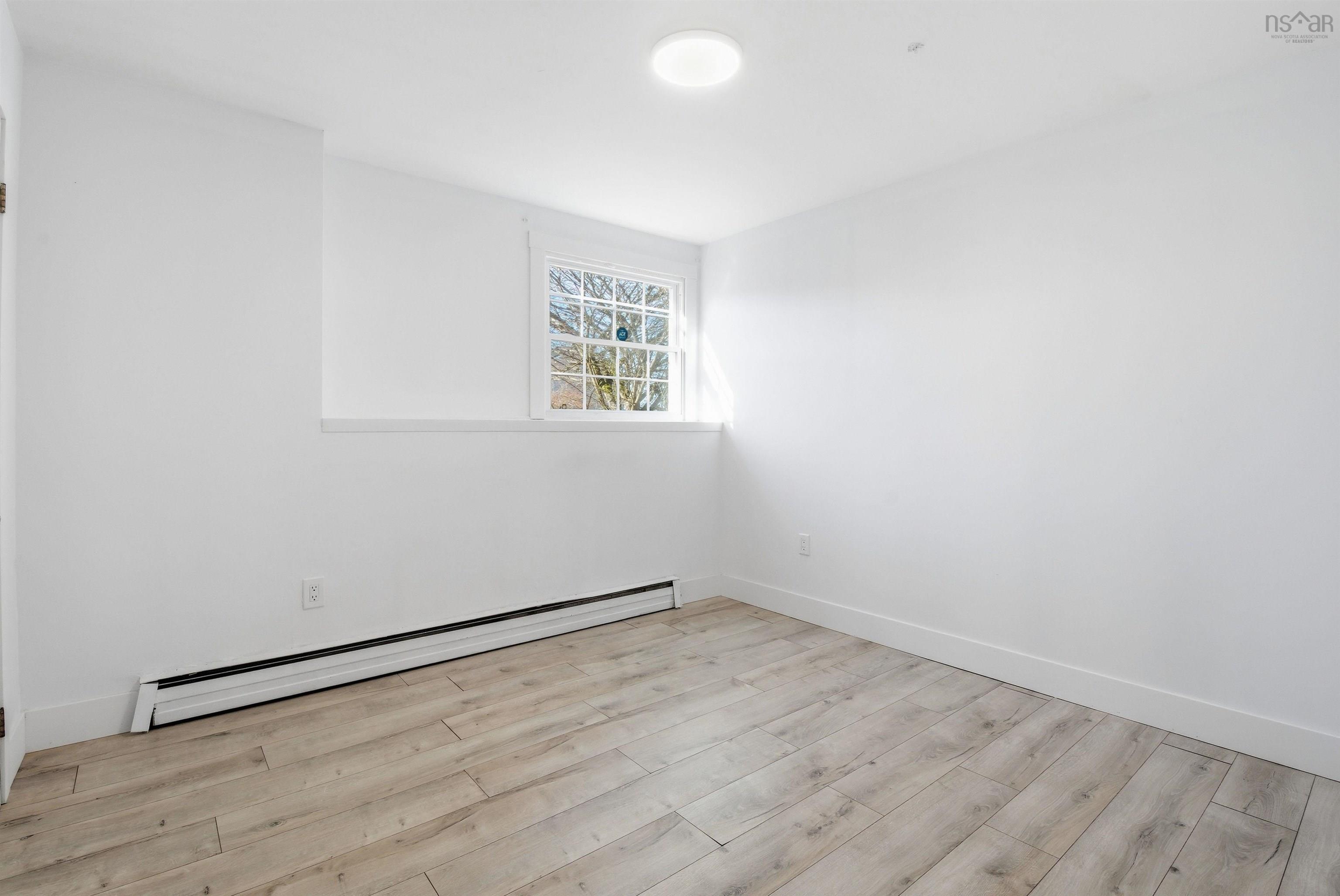 26 Woodcrest Avenue, Halifax, NS (MLS 202608213)