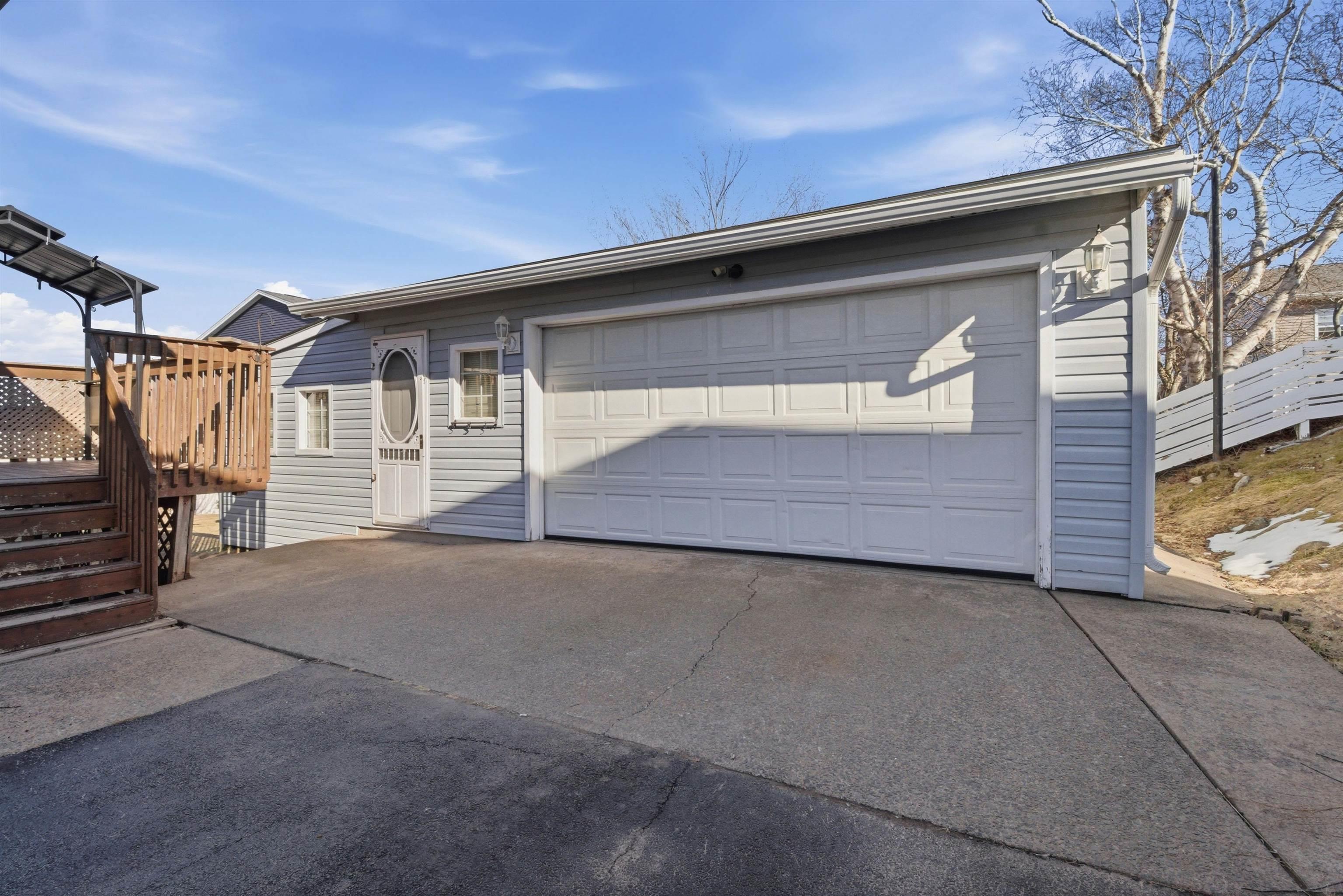 26 Woodcrest Avenue, Halifax, NS (MLS 202608213)