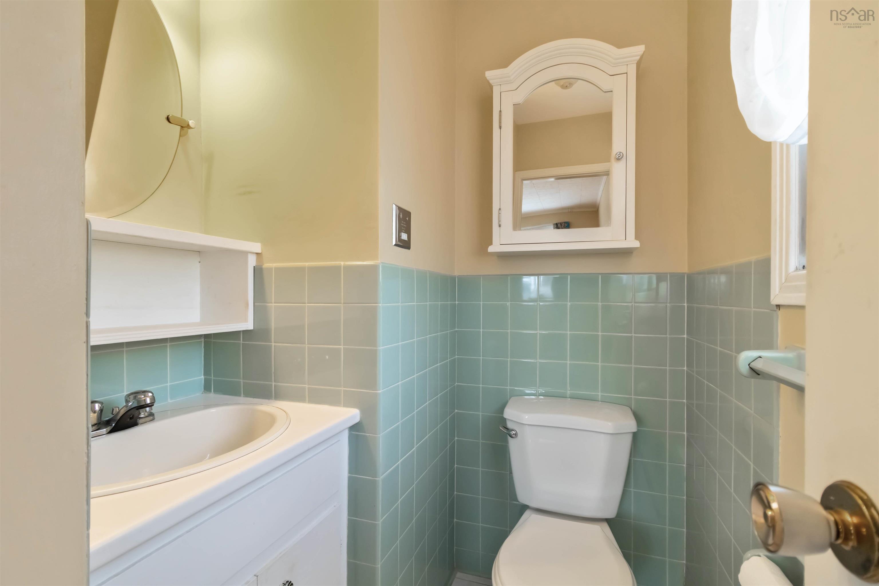 $579,900.00: 71 Woodward Crescent, Halifax