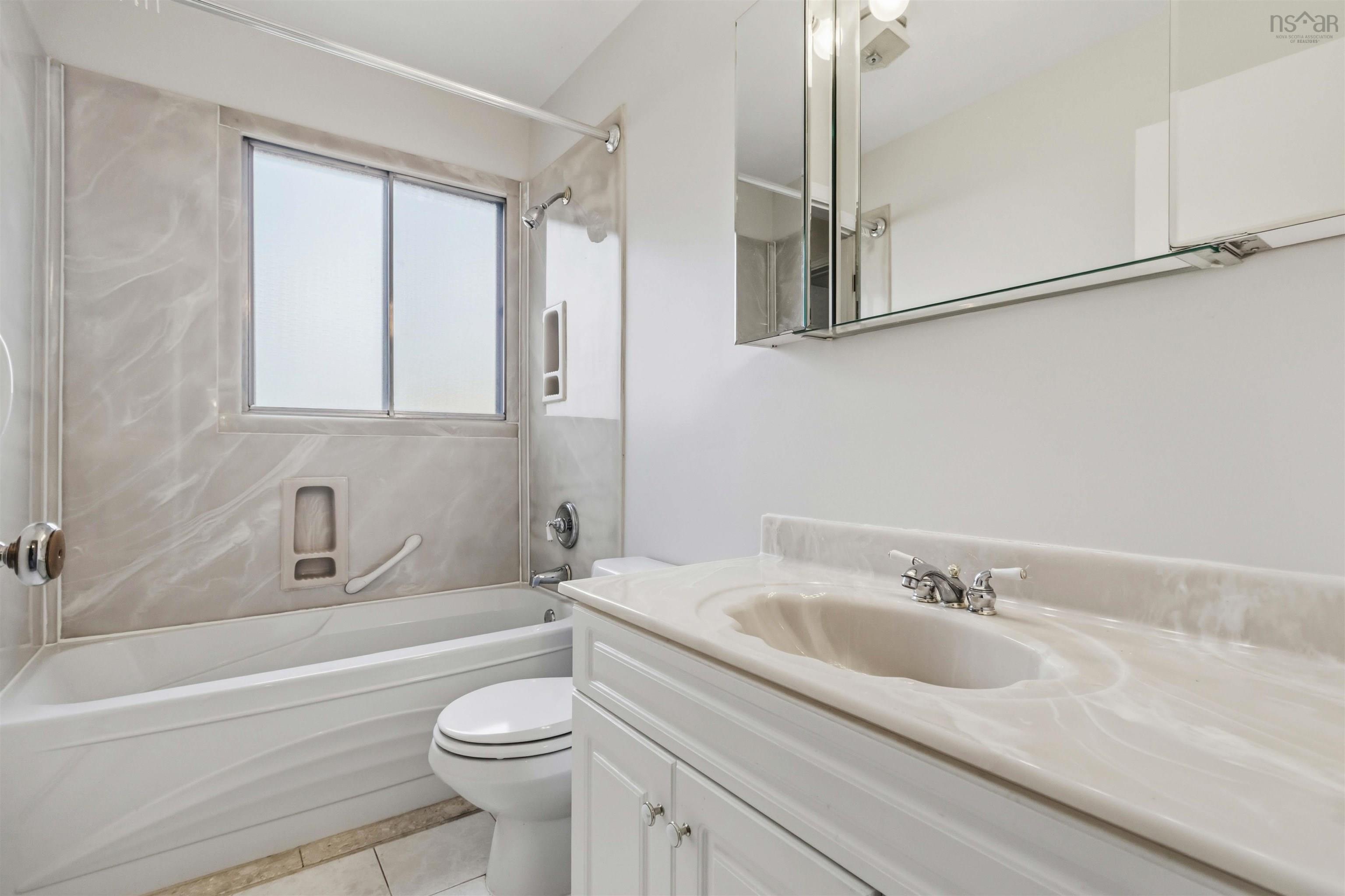 71 Woodward Crescent, Halifax, NS (MLS 202608216)