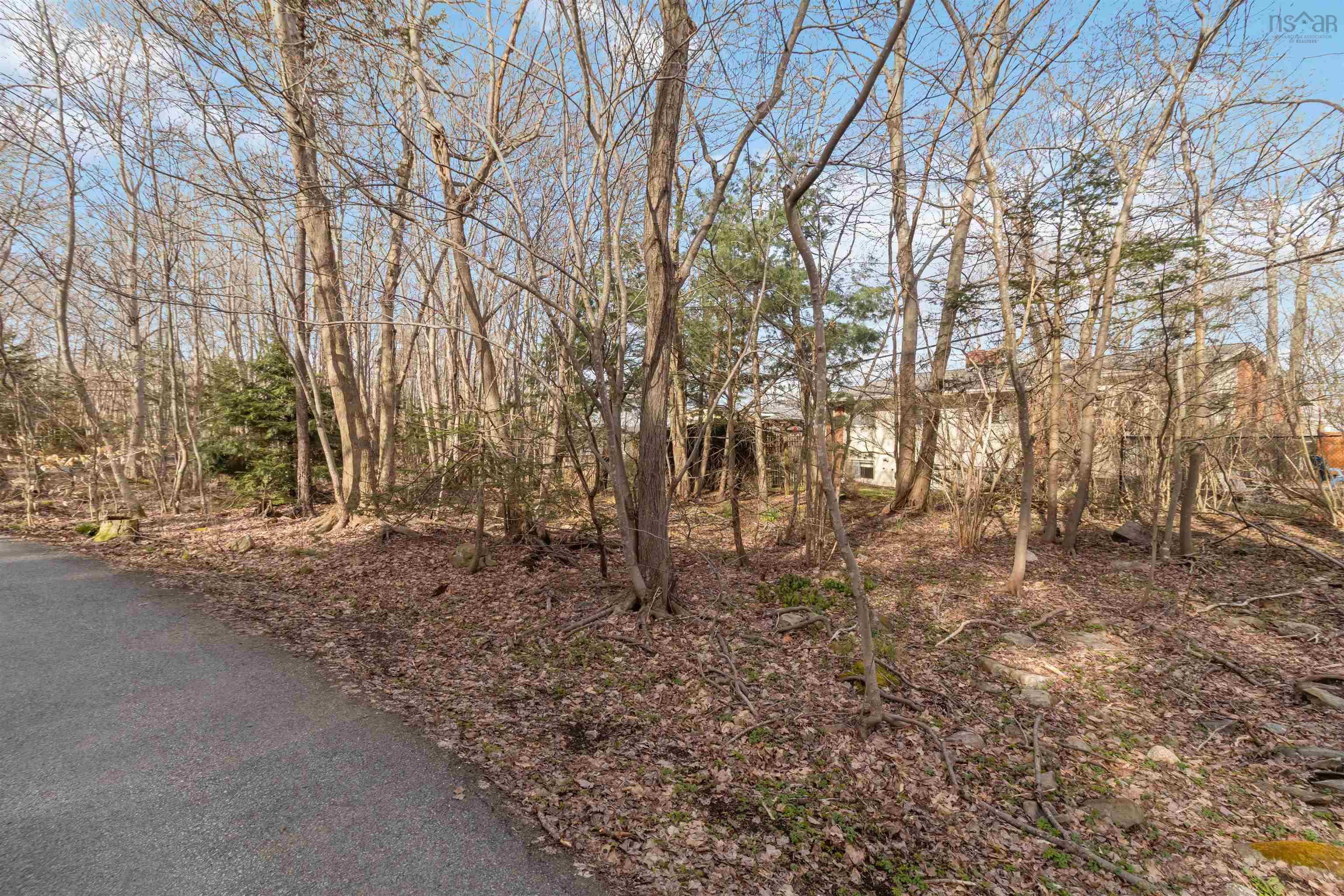 71 Woodward Crescent, Halifax, NS (MLS 202608216)