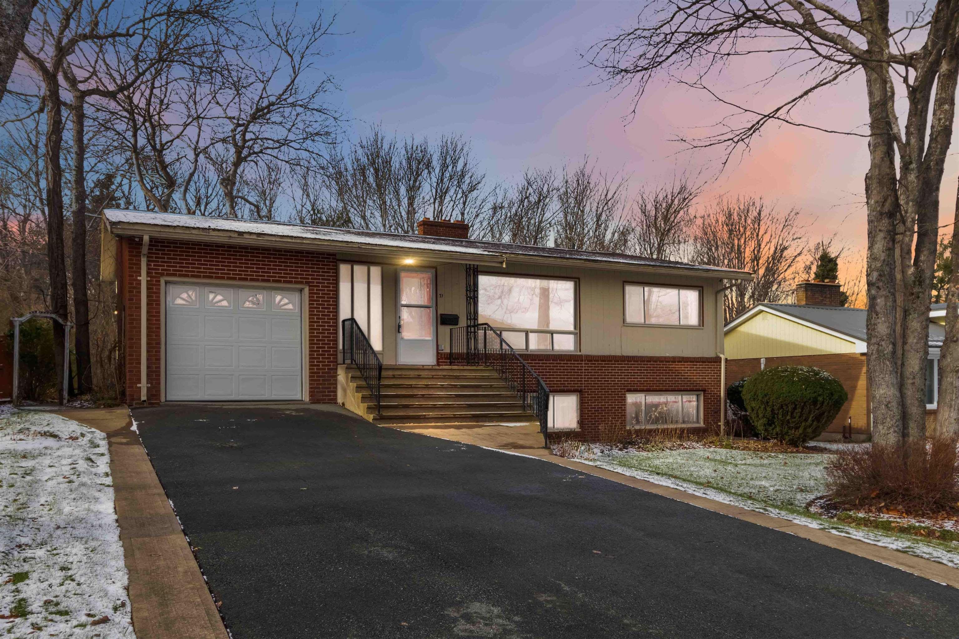 71 Woodward Crescent, Halifax, NS (MLS 202608216)