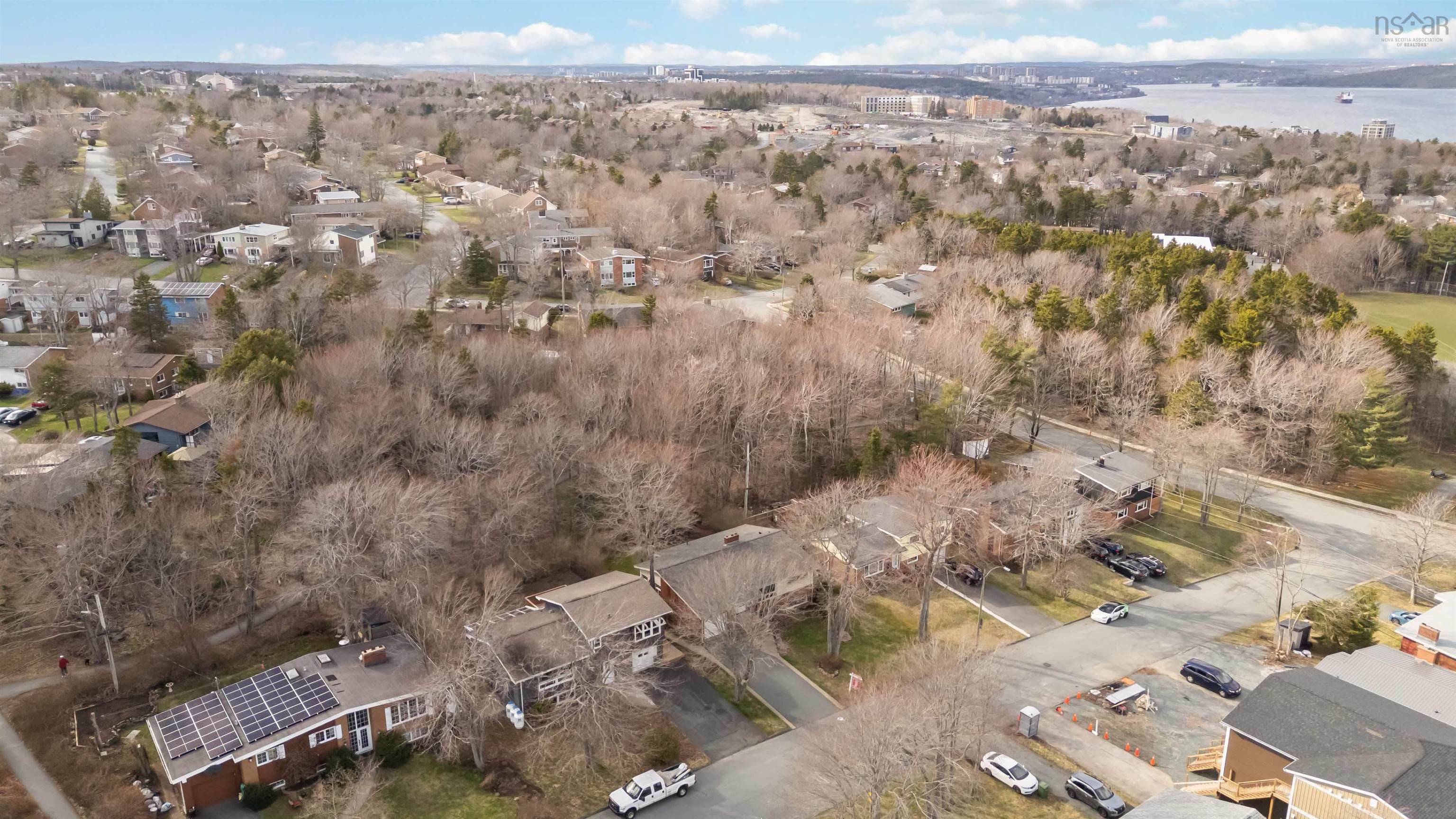 71 Woodward Crescent, Halifax, NS (MLS 202608216)