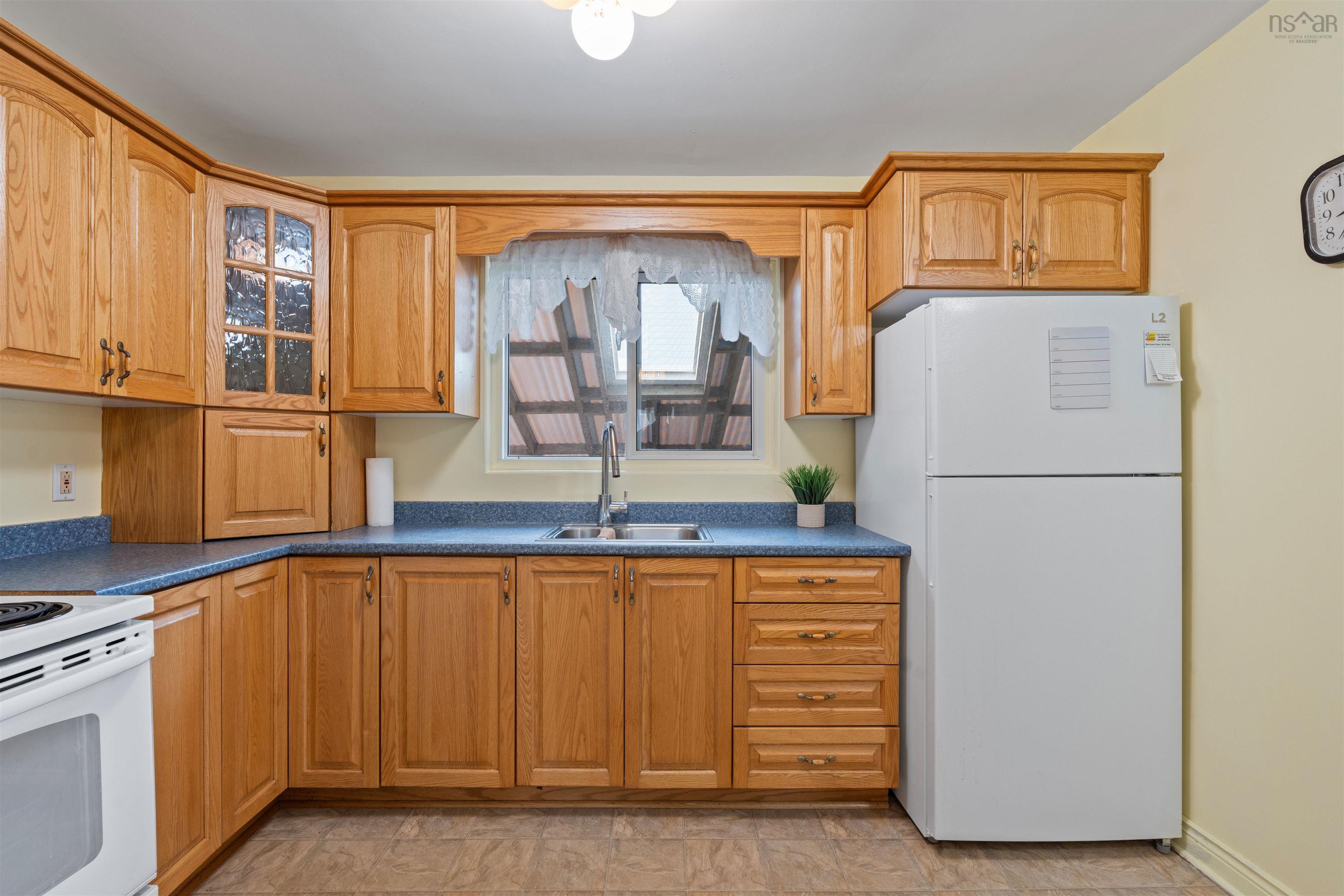 355 Spring Avenue, Dartmouth, NS (MLS 202608220)