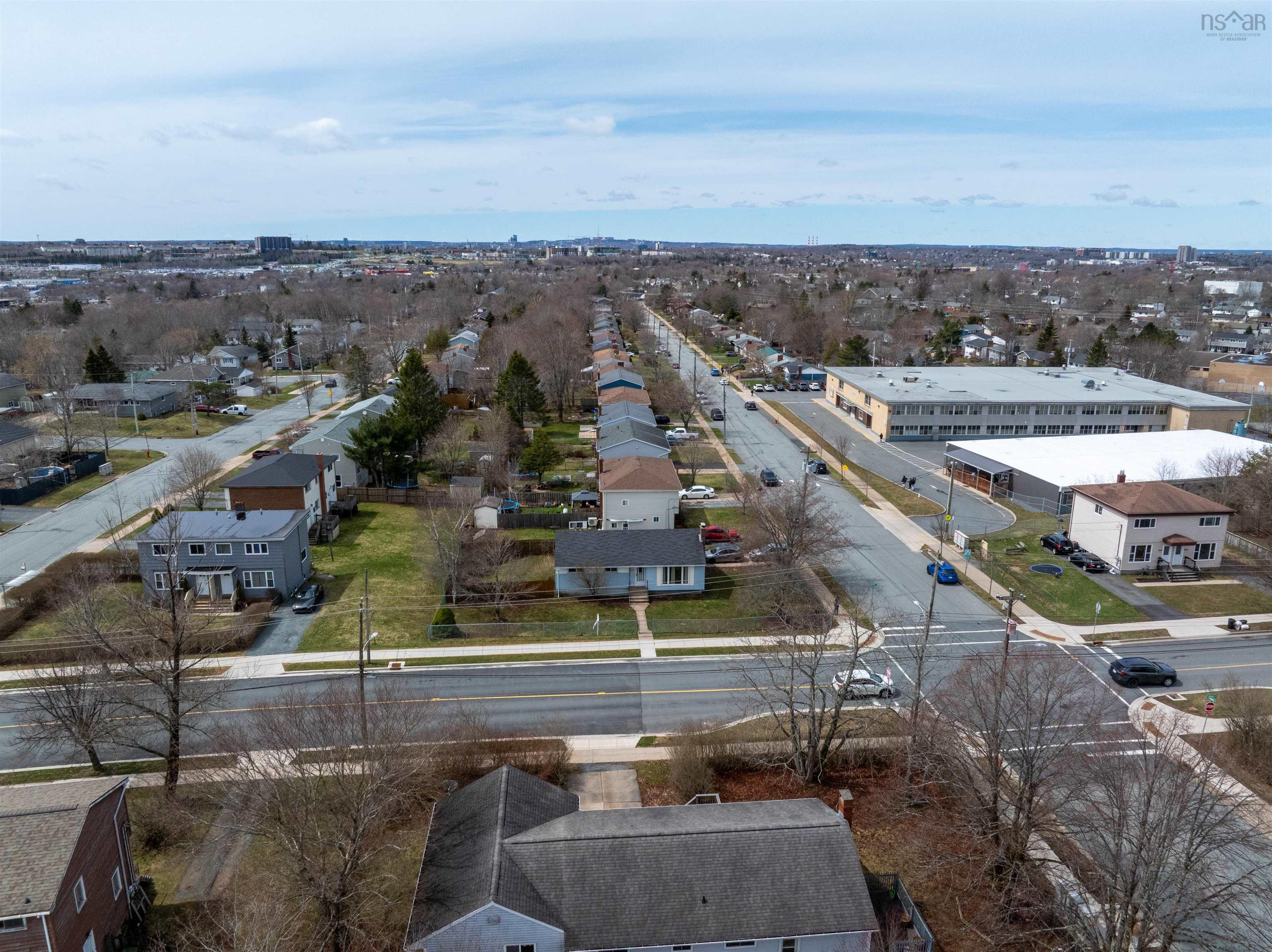 355 Spring Avenue, Dartmouth, NS (MLS 202608220)