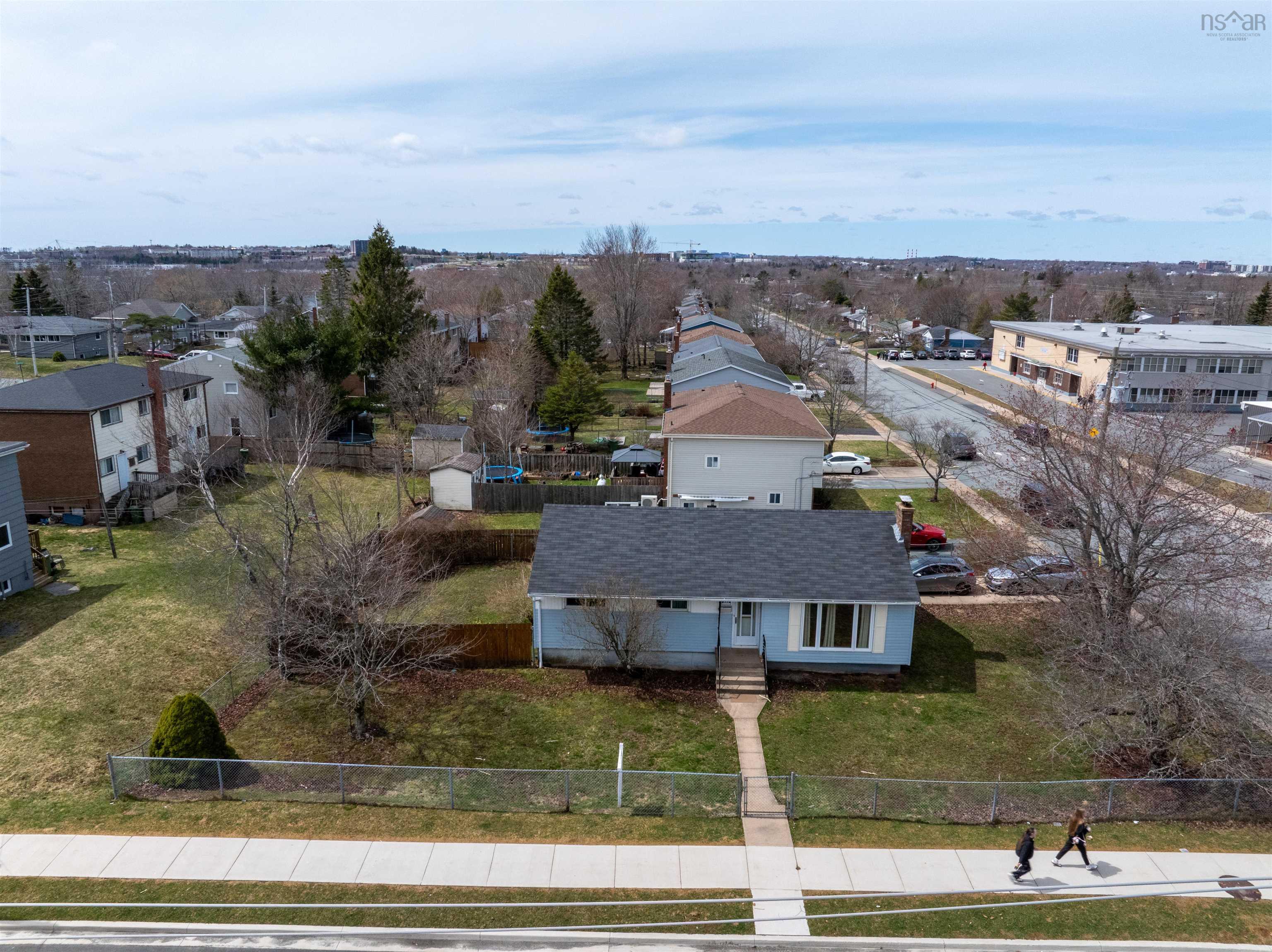 355 Spring Avenue, Dartmouth, NS (MLS 202608220)