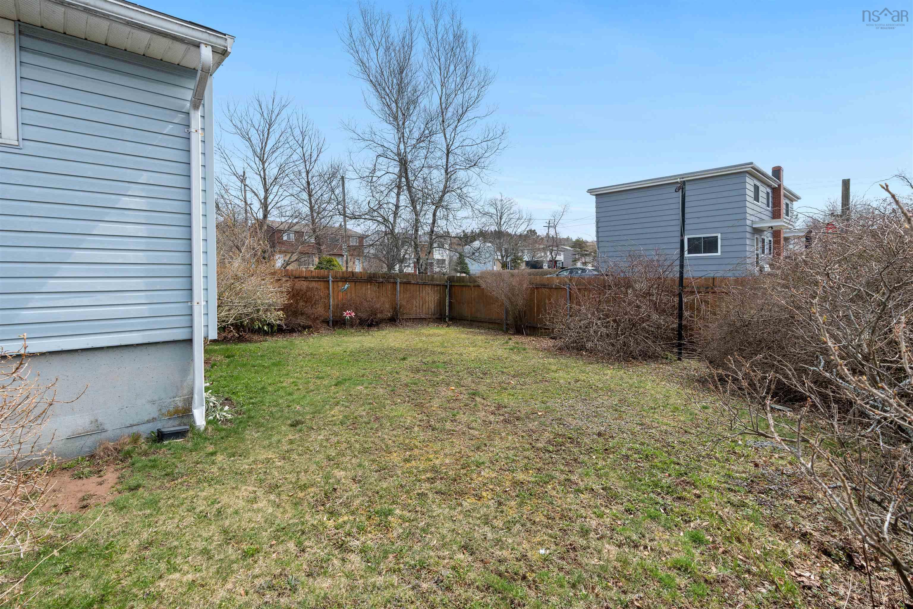 355 Spring Avenue, Dartmouth, NS (MLS 202608220)