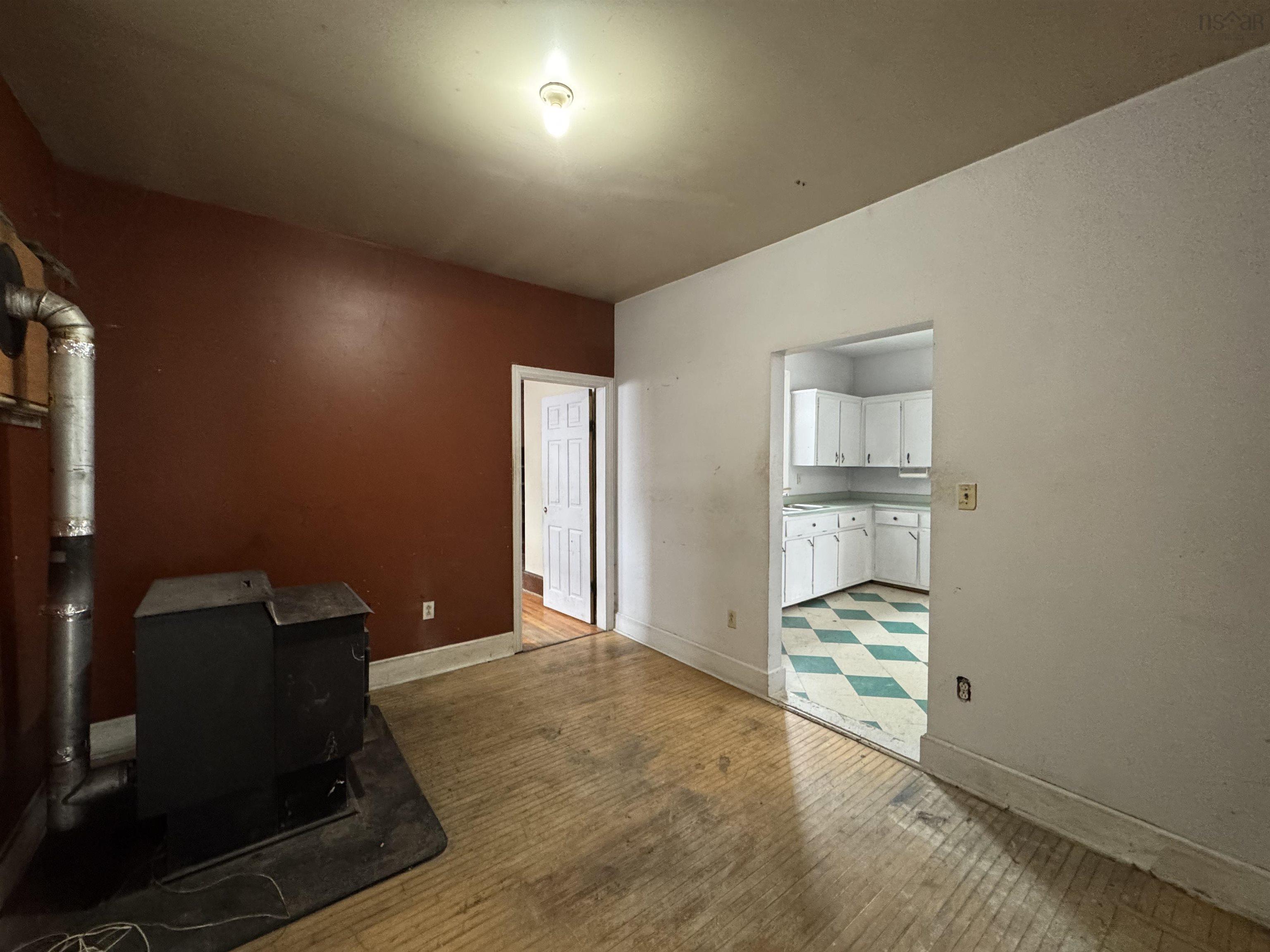$124,900.00: 375 Townsend Street, Sydney