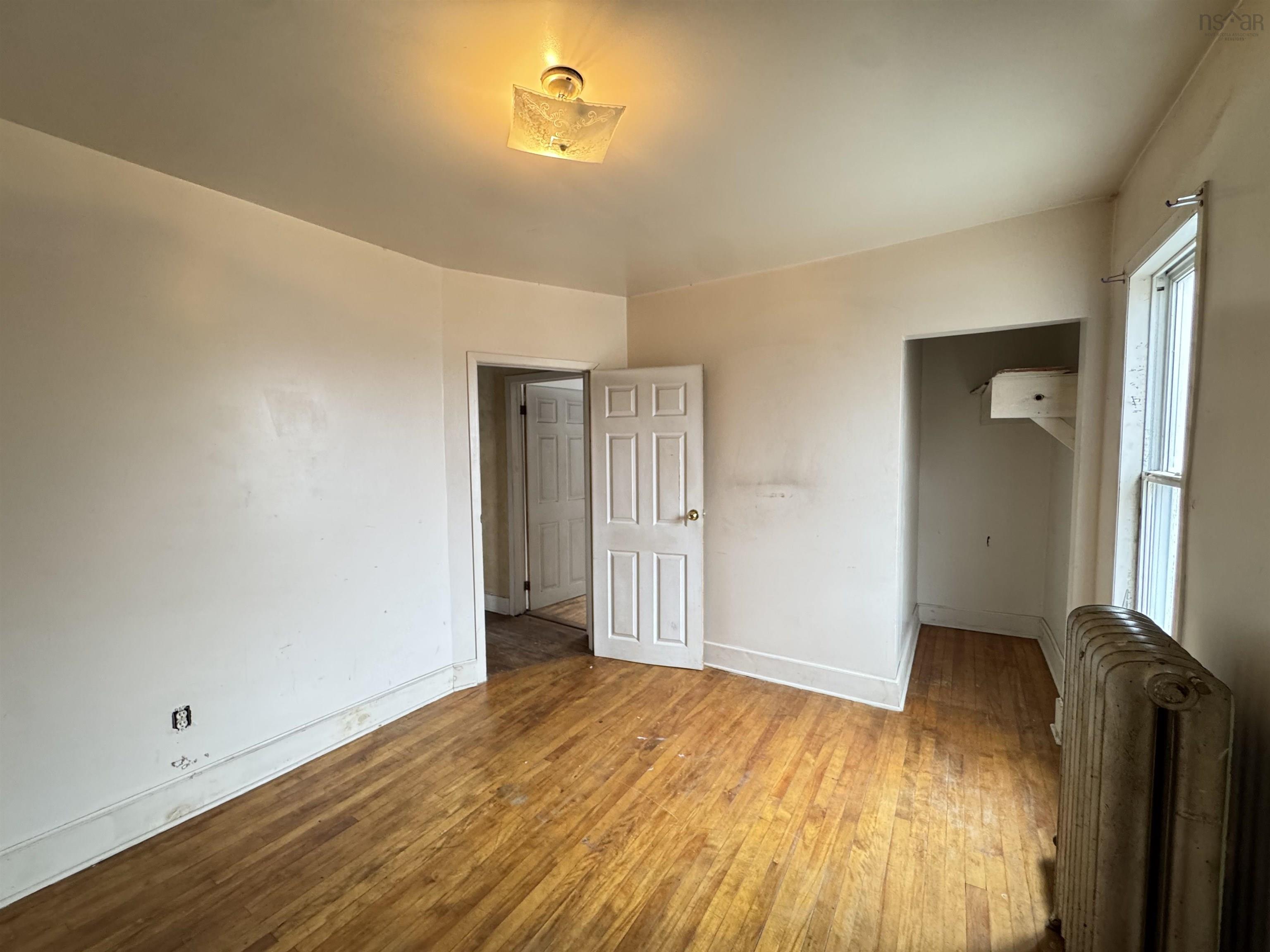 $124,900.00: 375 Townsend Street, Sydney