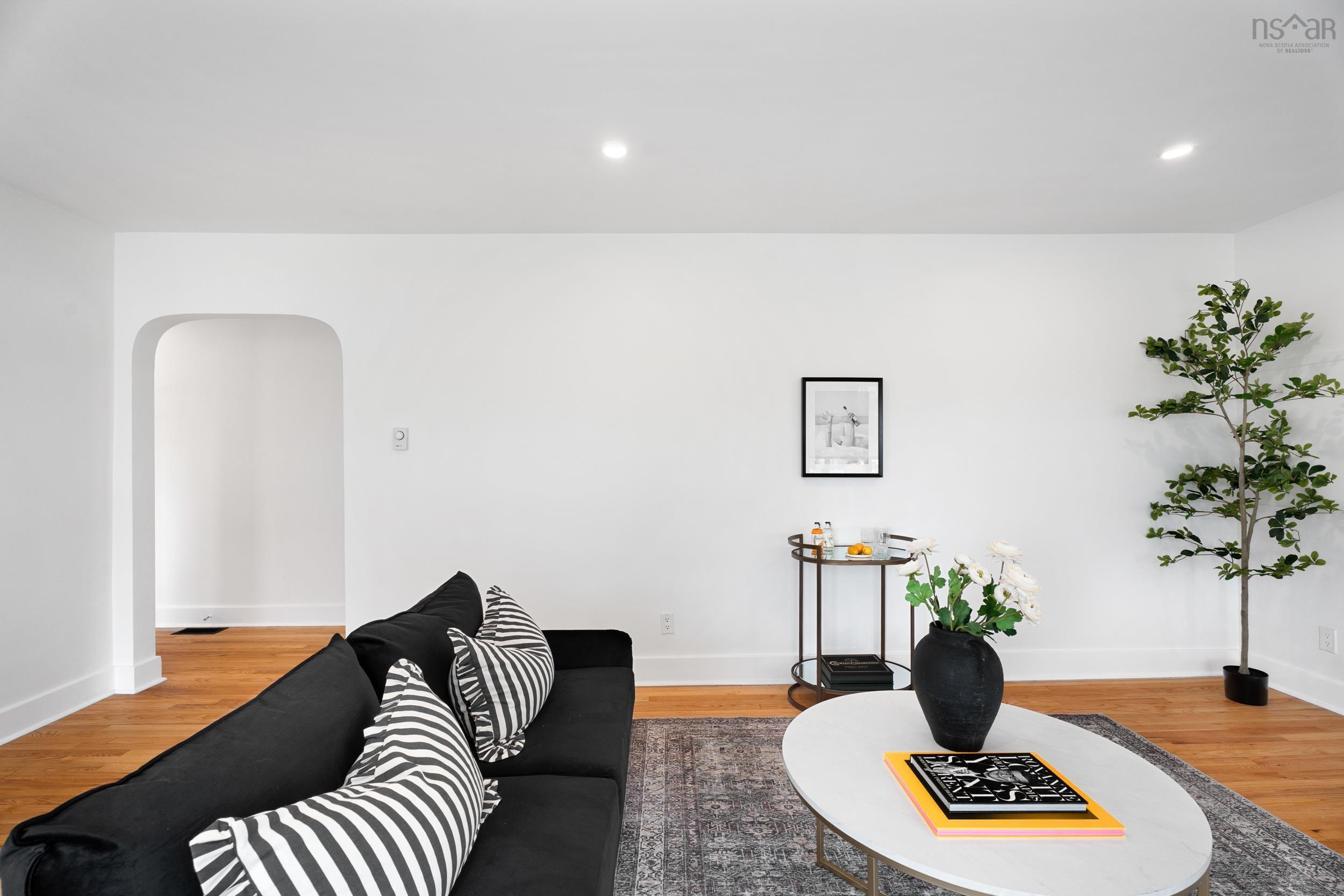 105 Woodlawn Road, Dartmouth, NS (MLS 202608225)