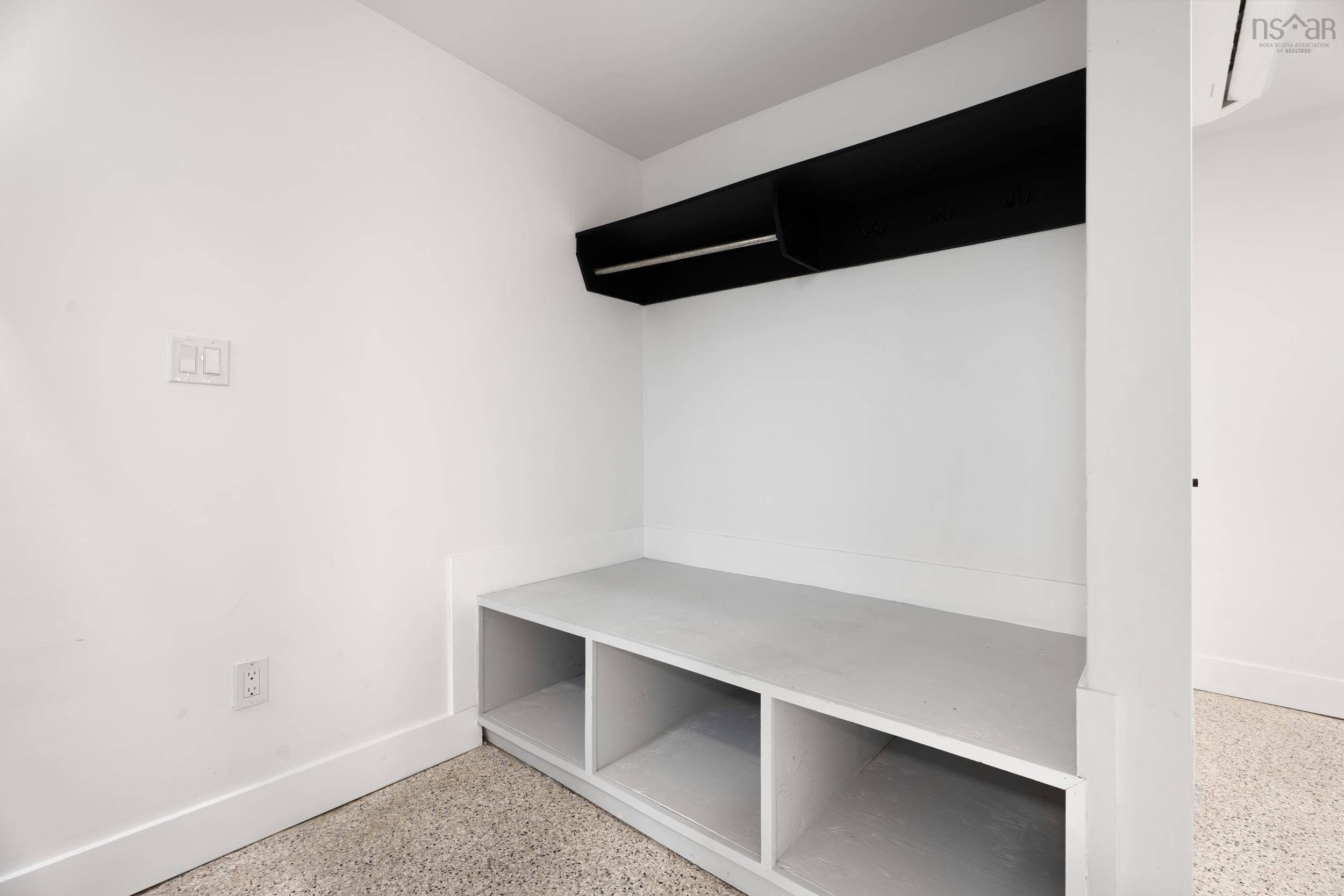 105 Woodlawn Road, Dartmouth, NS (MLS 202608225)