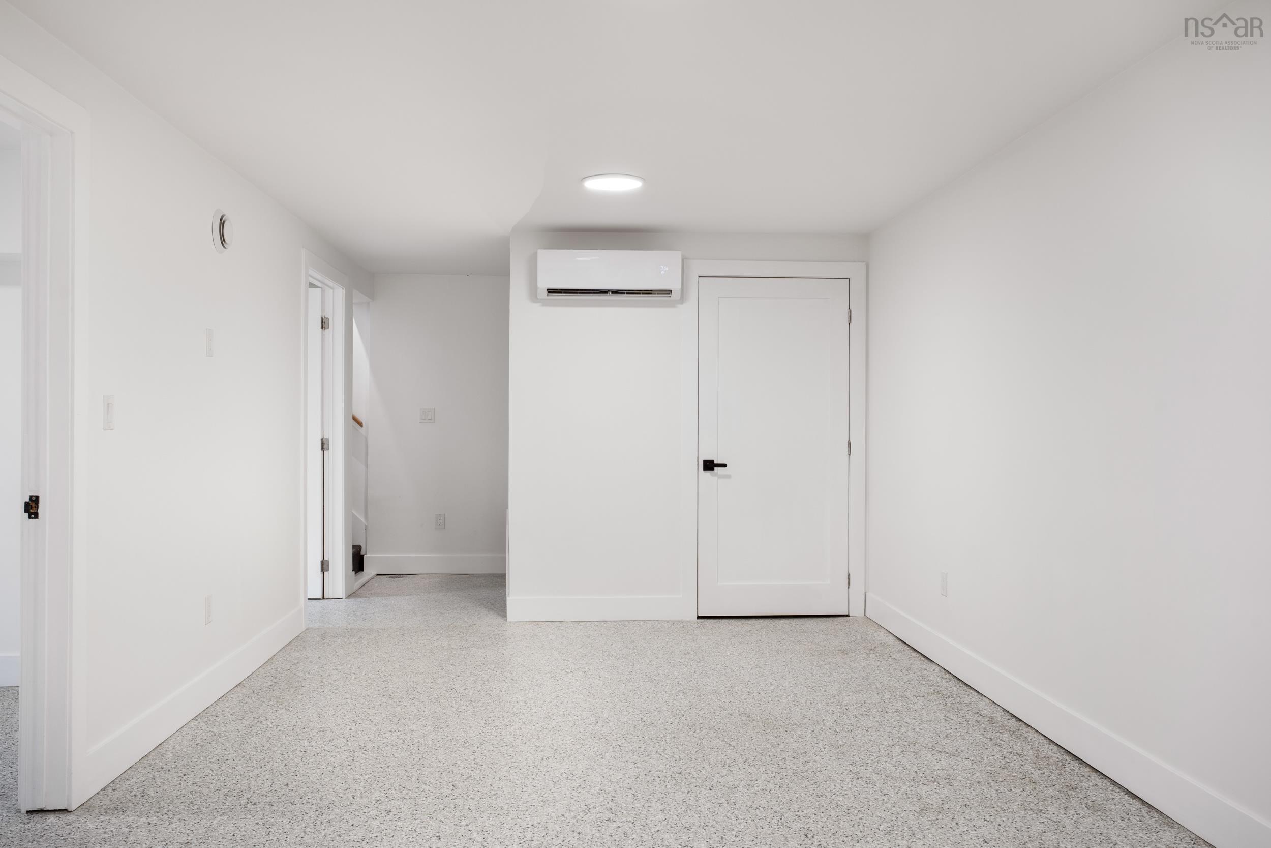 105 Woodlawn Road, Dartmouth, NS (MLS 202608225)