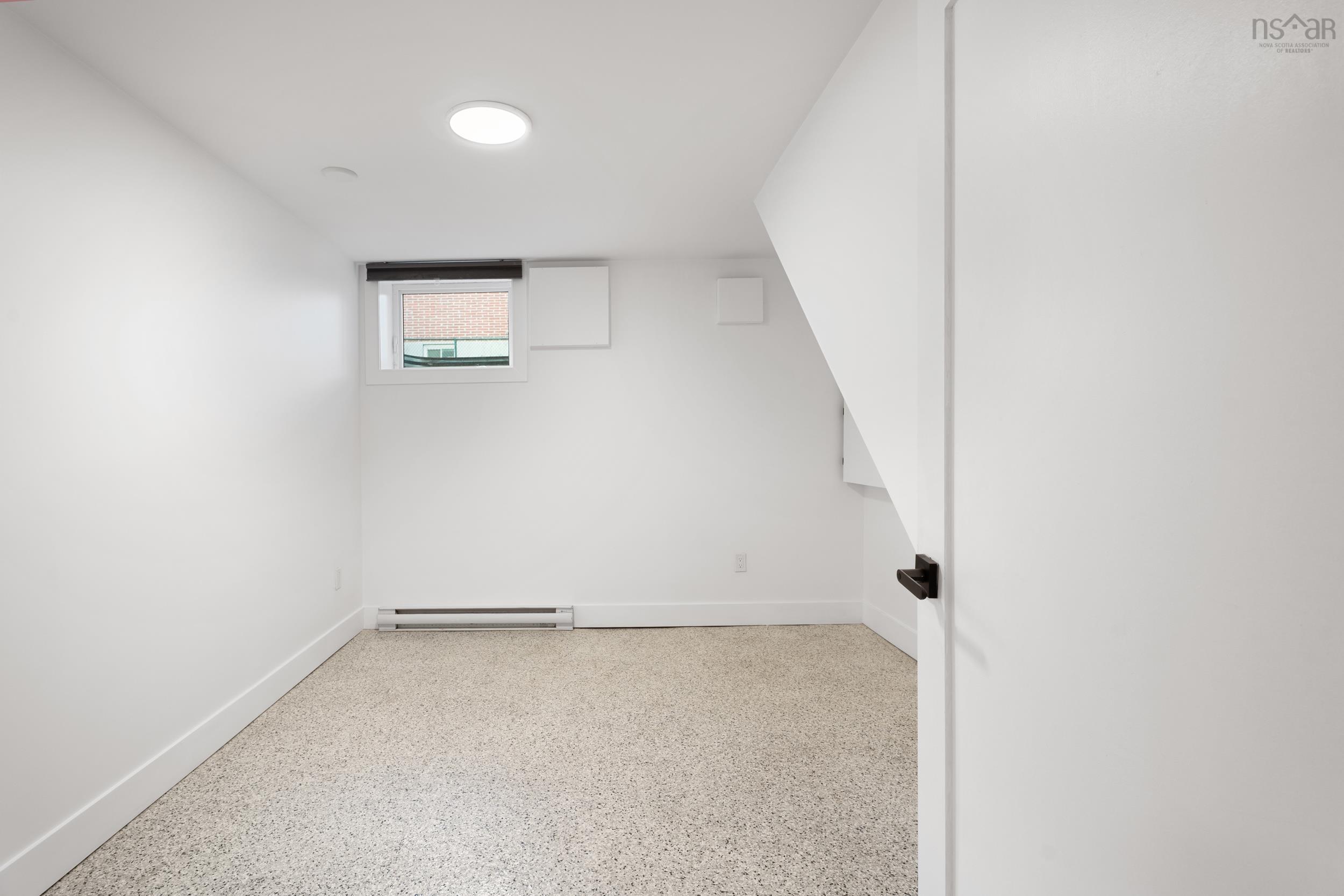 105 Woodlawn Road, Dartmouth, NS (MLS 202608225)