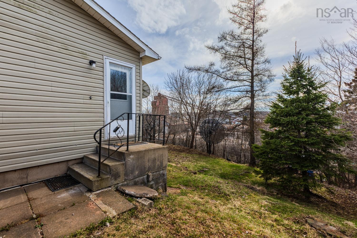 $350,000.00: 54 LAVINIA Drive, Truro