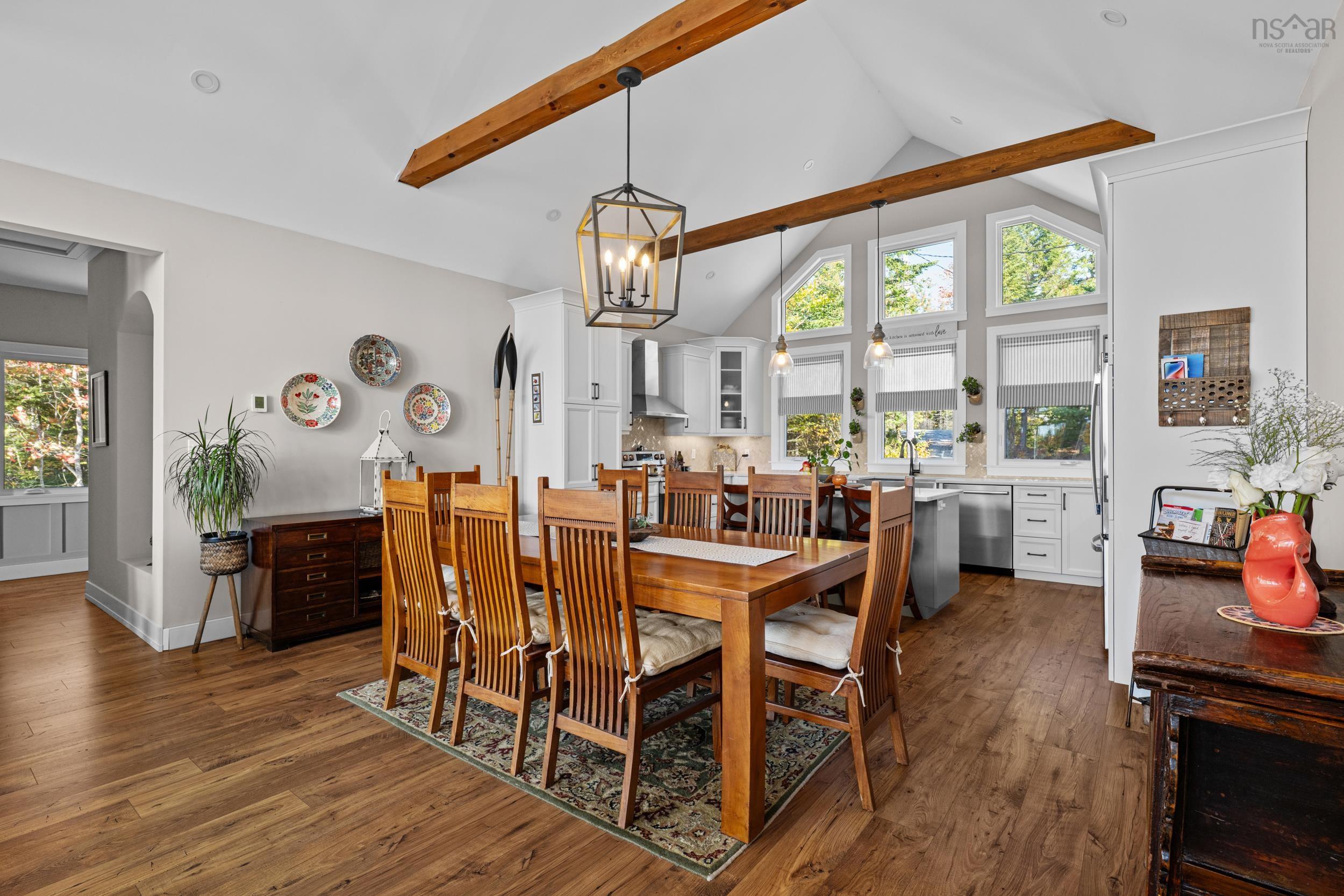 $870,000.00: 250 Maple Leaf Lane, Lapland