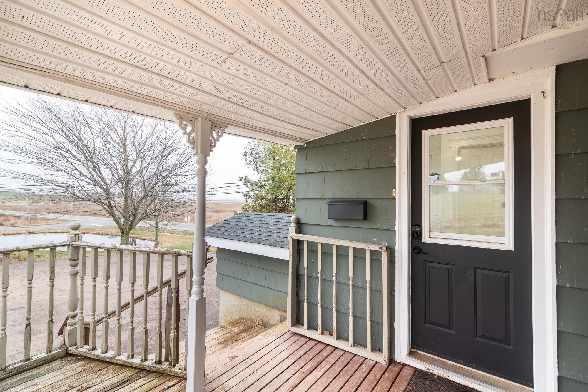 $374,900.00: 13191 Highway 2, Central Onslow