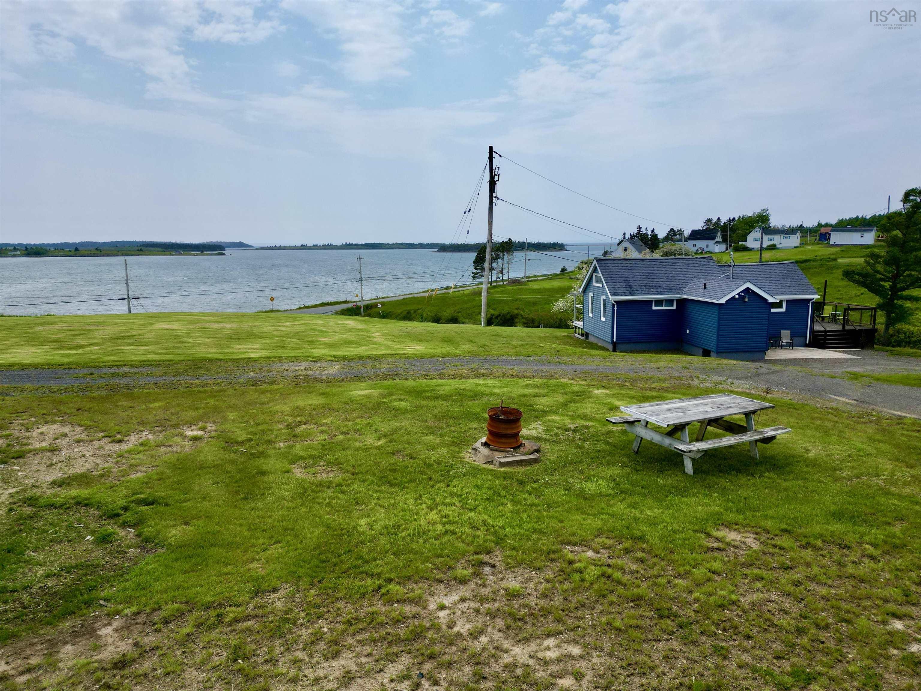 $195,000.00: 22 Janvrin Harbour Rd., St. Marys