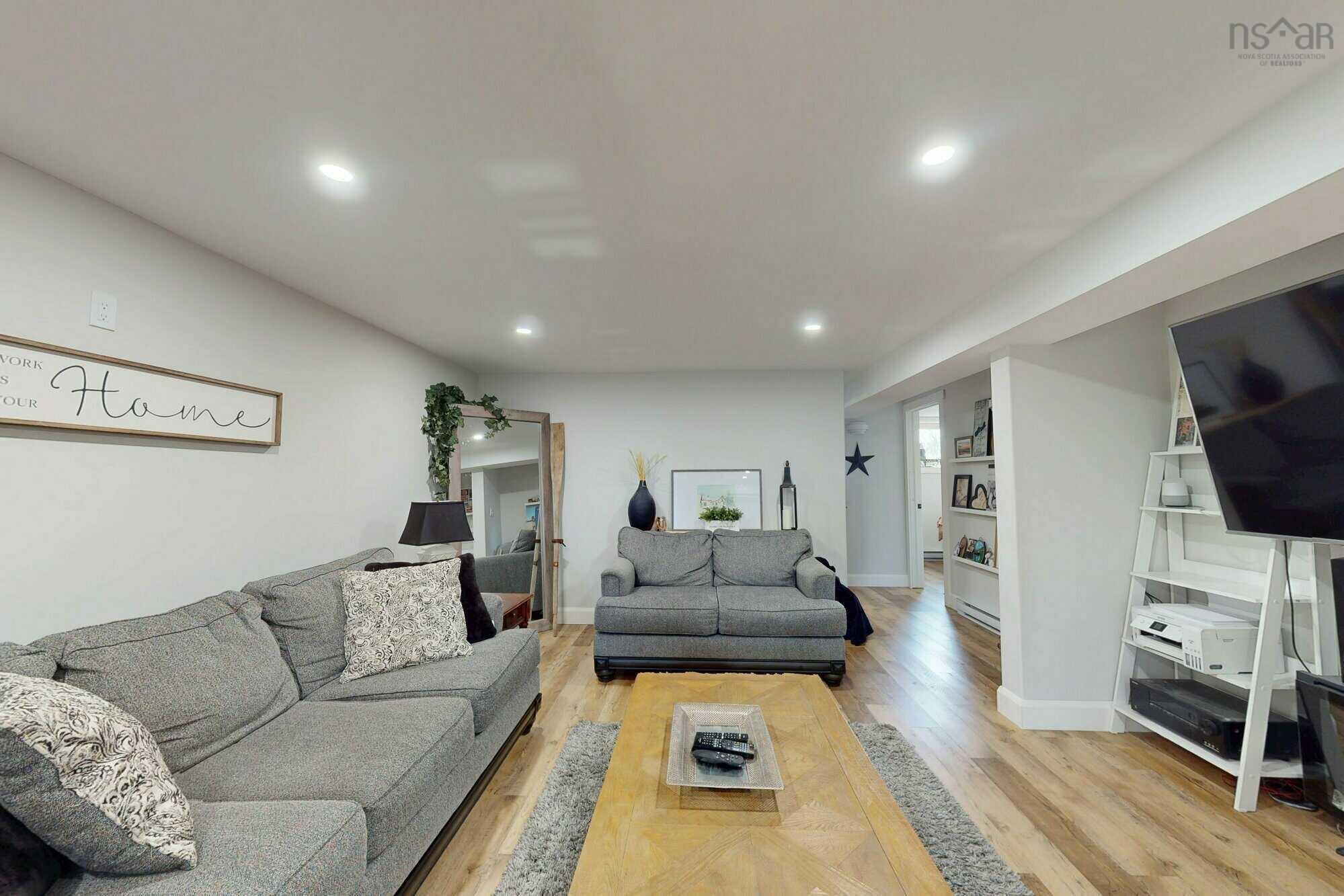 $529,900.00: 4861 Dunmore Road, Lower South River