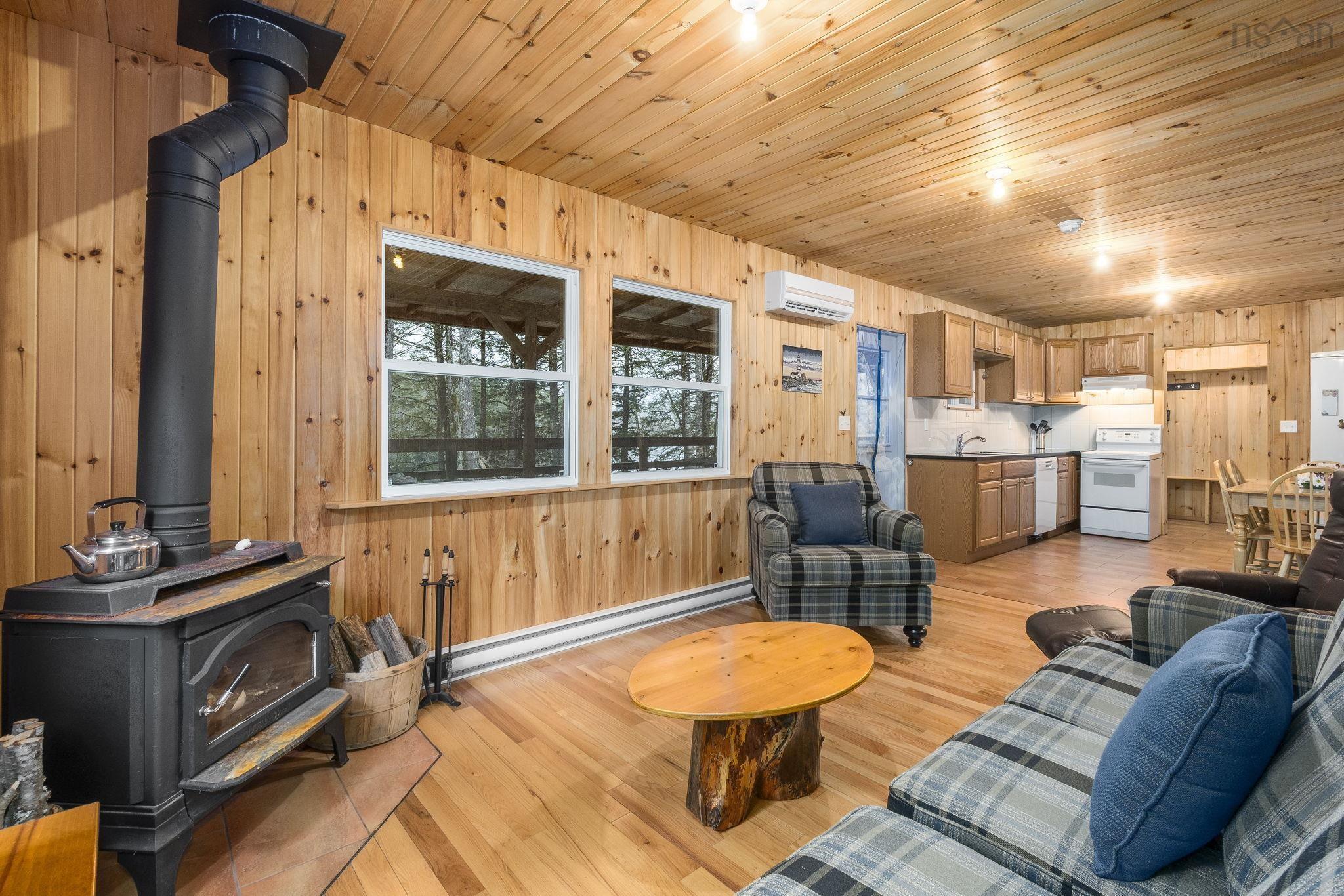 $419,000.00: 87 Edith