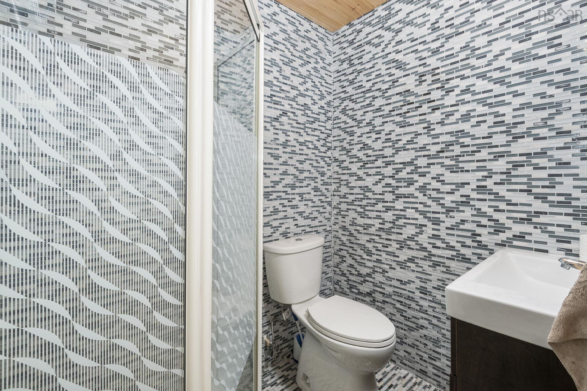 $419,000.00: 87 Edith