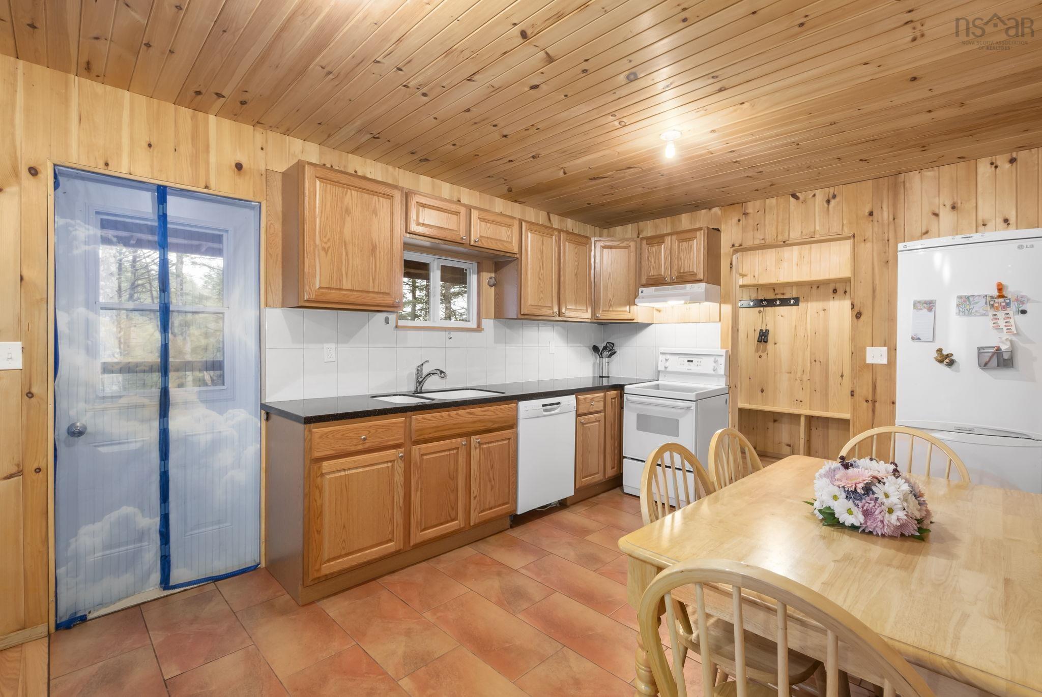 $419,000.00: 87 Edith