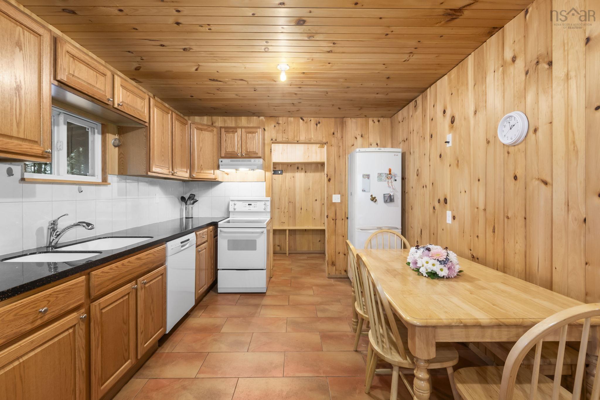 $419,000.00: 87 Edith