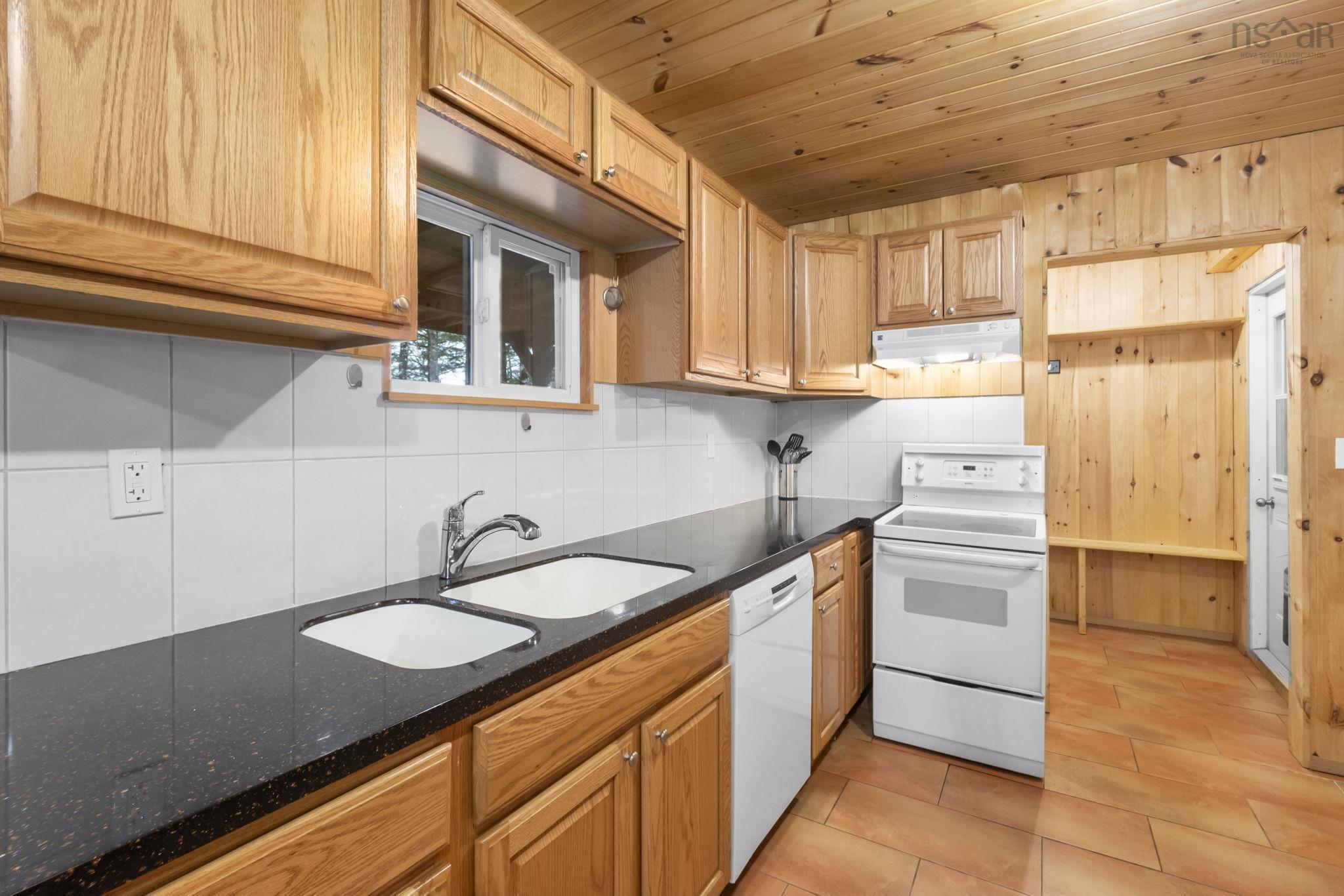 $419,000.00: 87 Edith