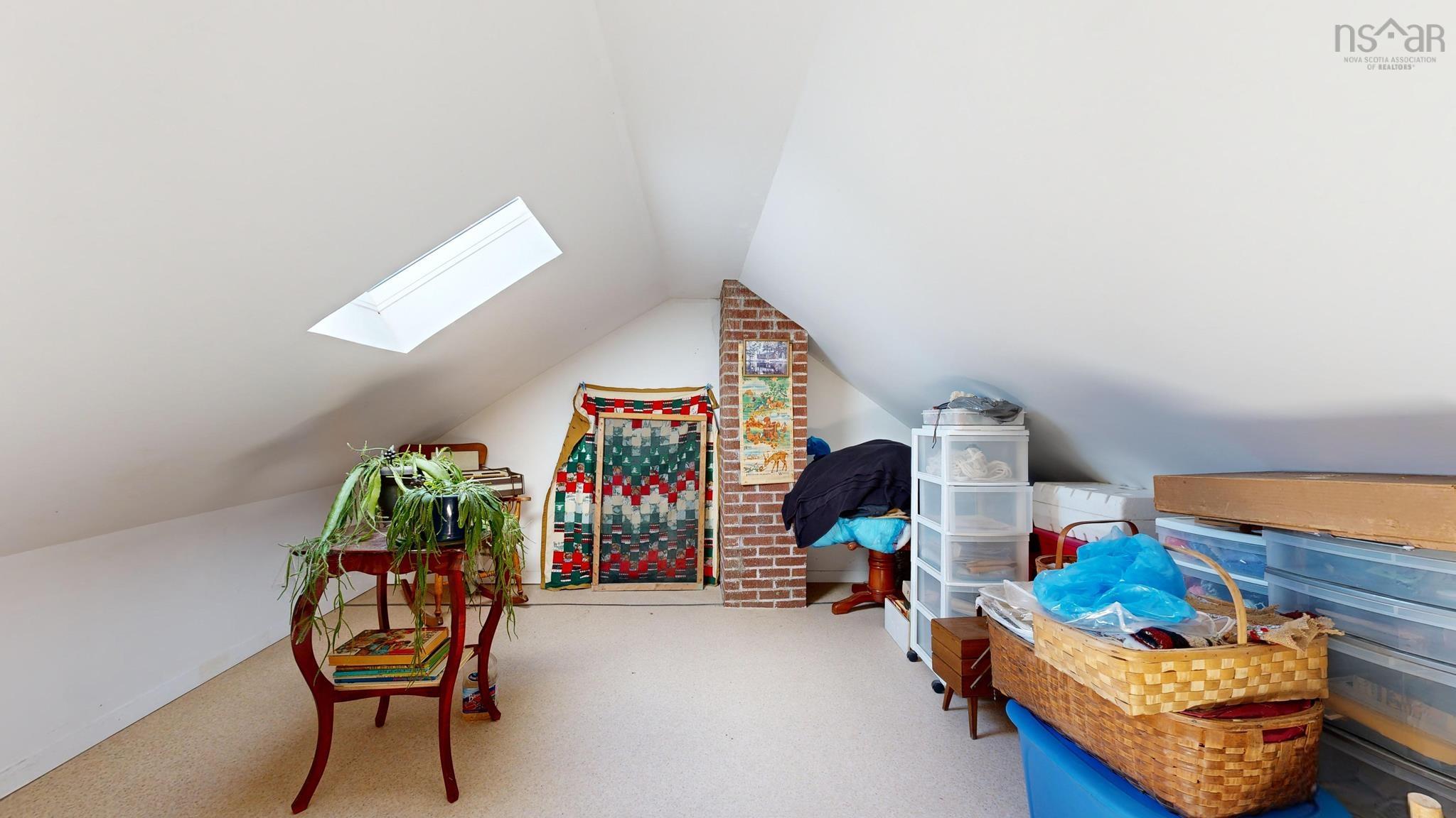 $499,000.00: 2217 Old Mill Road, South Farmington