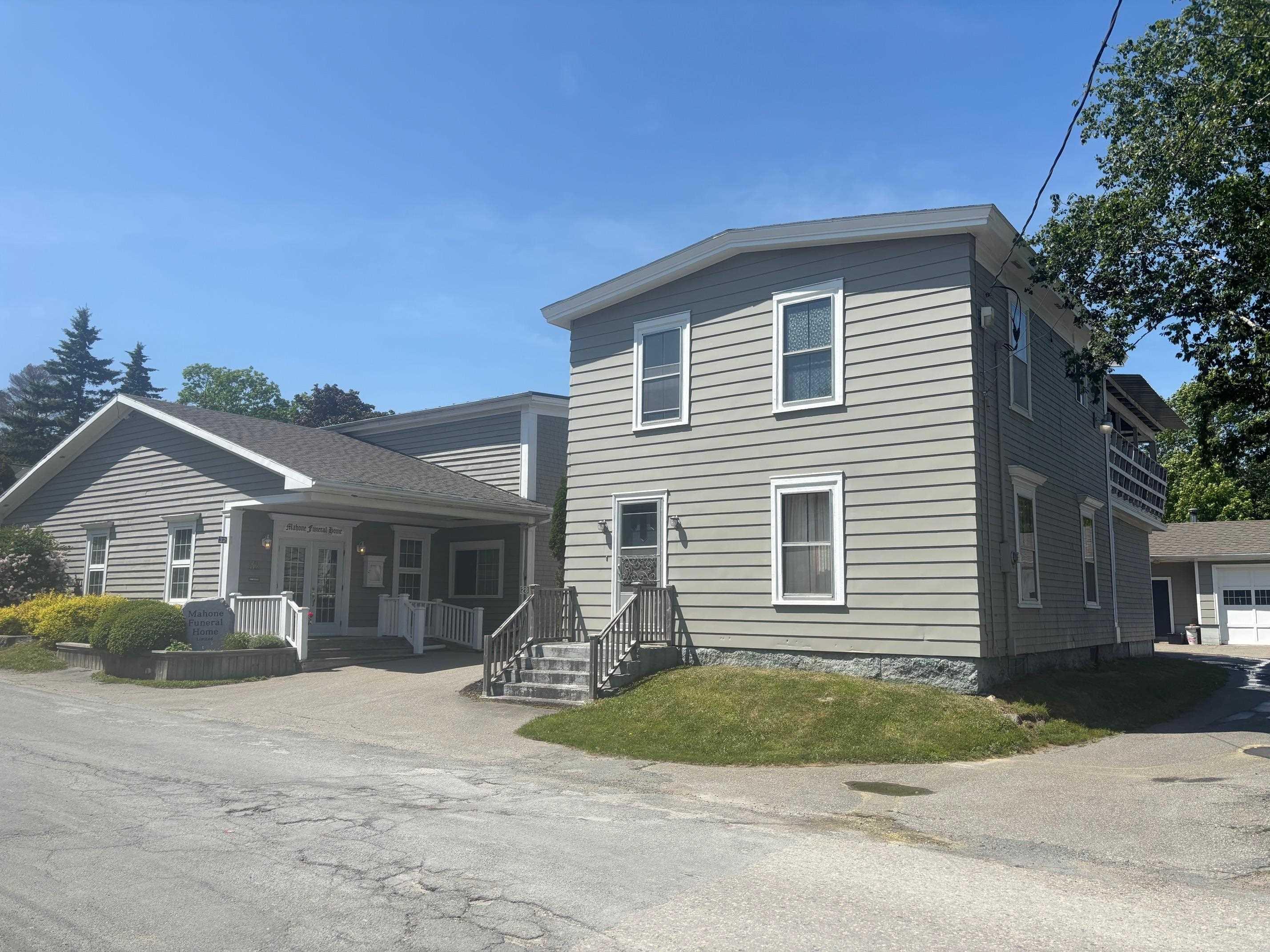 $996,500.00: 28 & 32 Parish Street, Mahone Bay