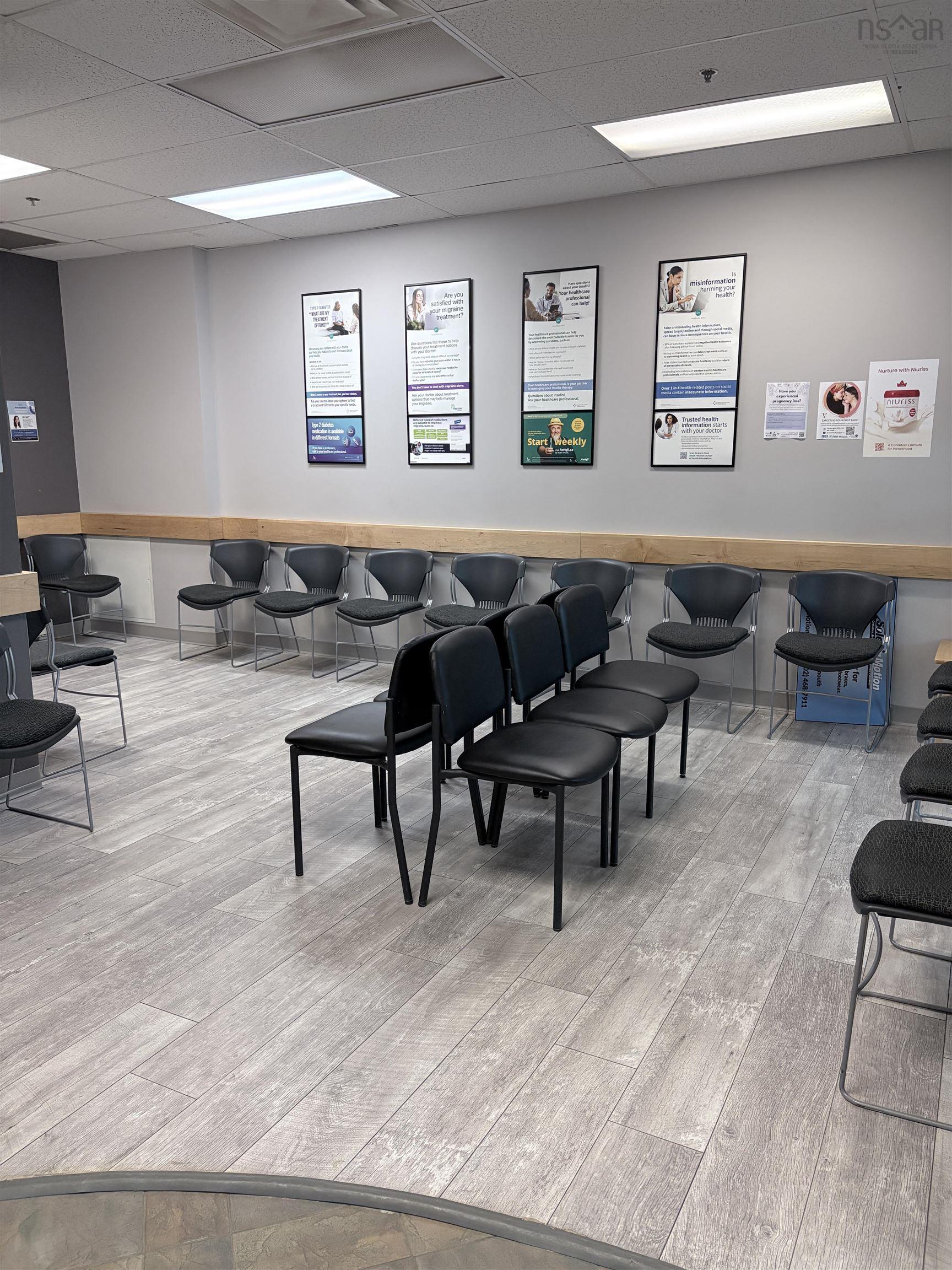 102 5991 Spring Garden Road, Halifax, NS (MLS 202608275)