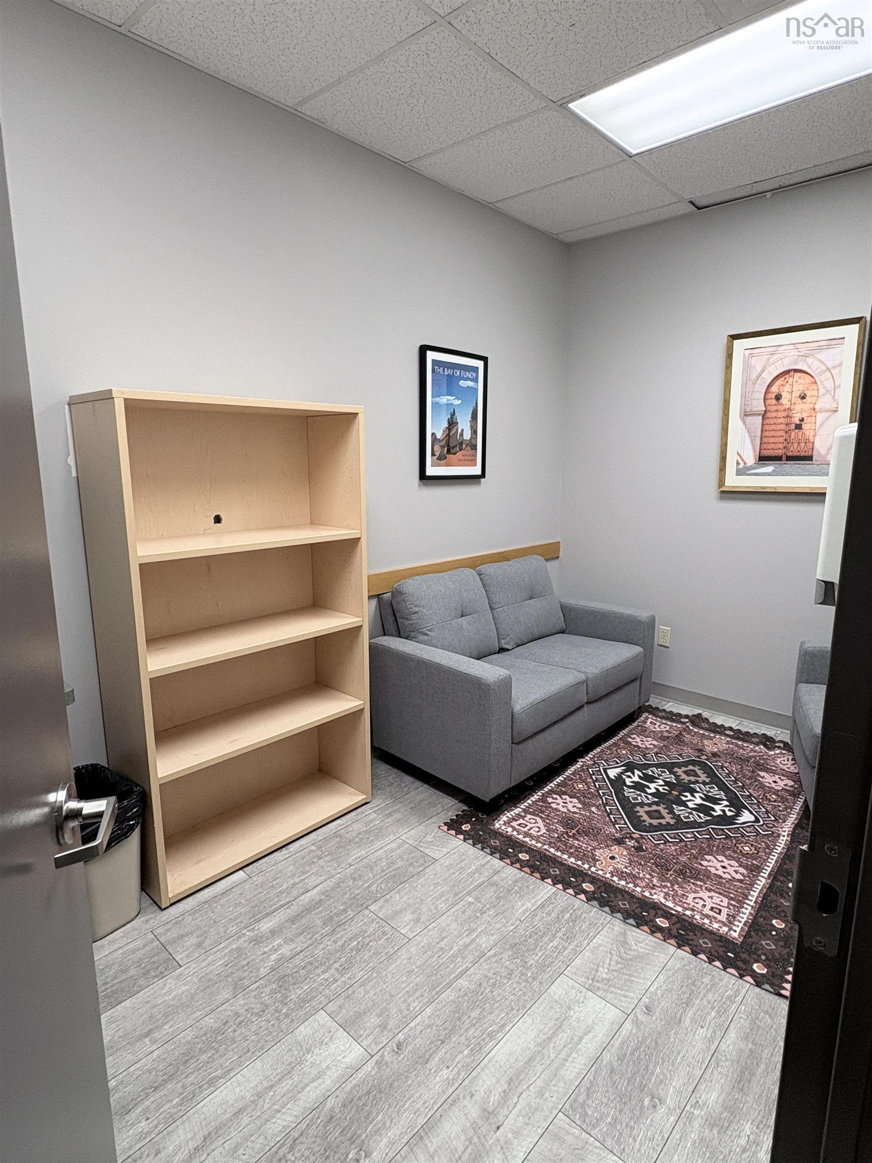 102 5991 Spring Garden Road, Halifax, NS (MLS 202608275)