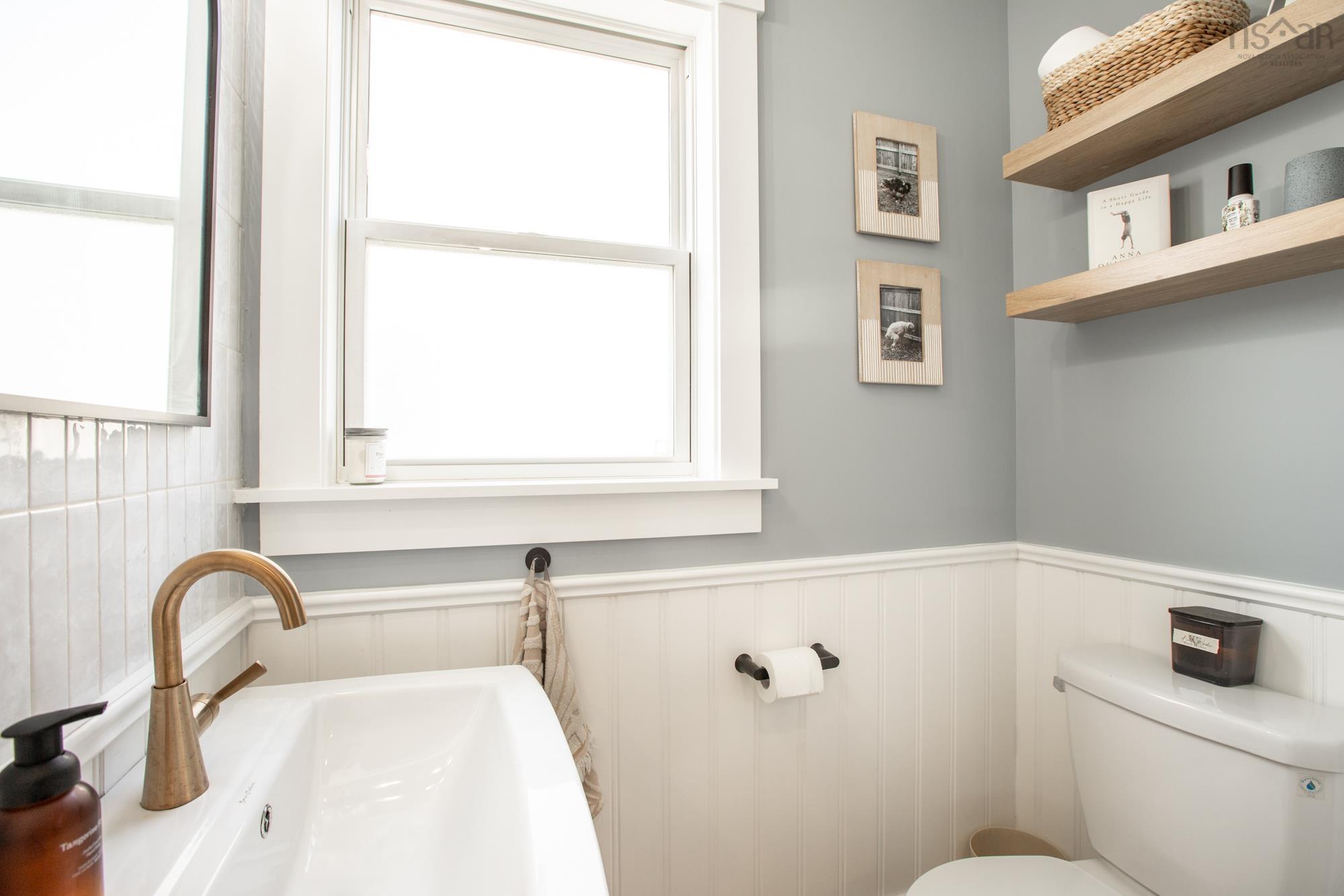 $569,000.00: 4 Wilson Road, Enfield