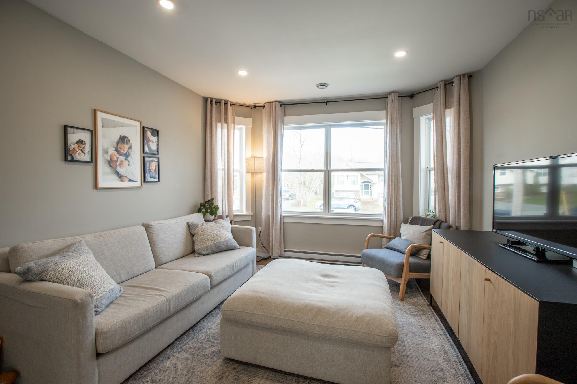 $569,000.00: 4 Wilson Road, Enfield