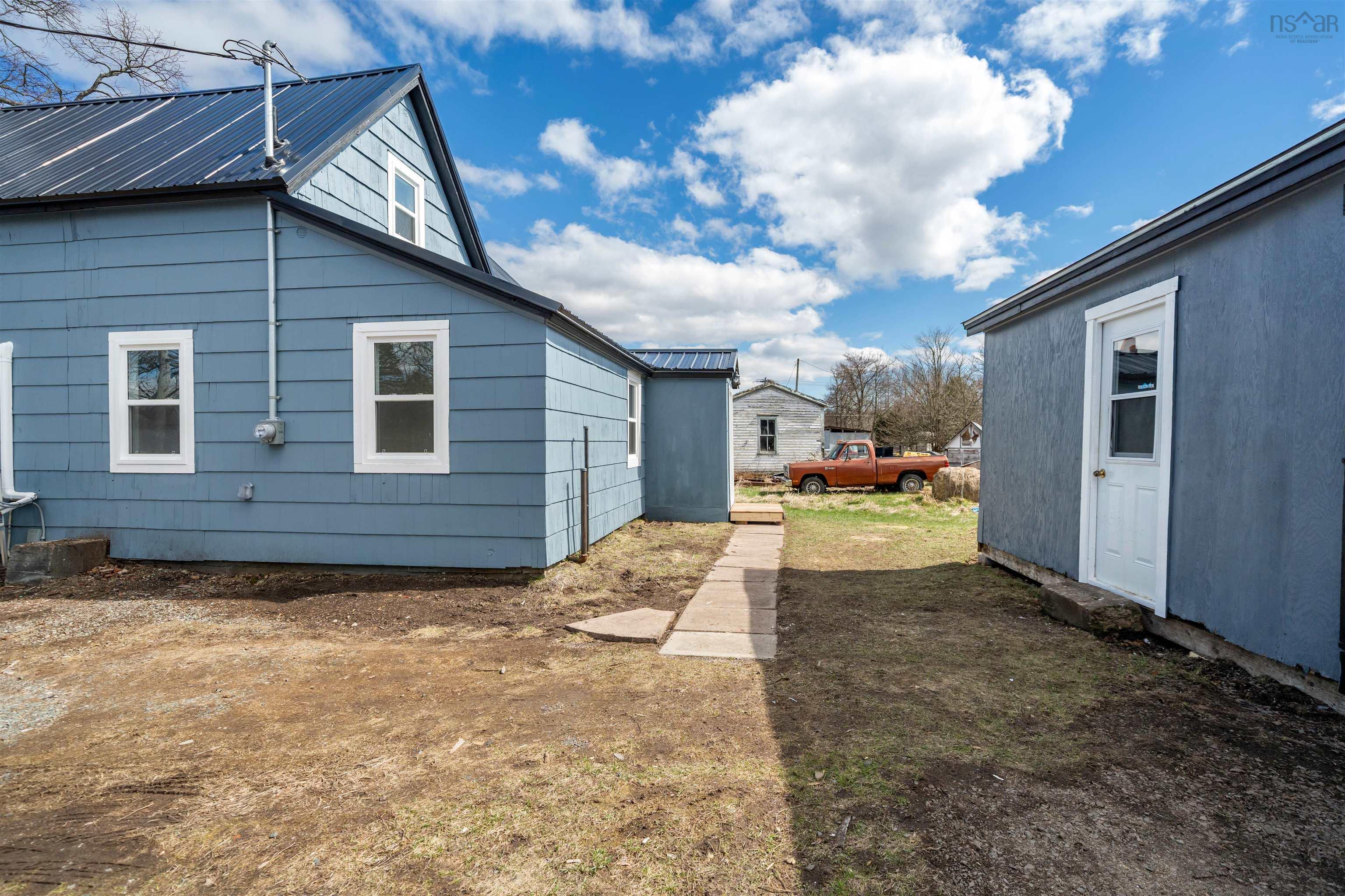 $229,000.00: 2482 Athol Road, Springhill