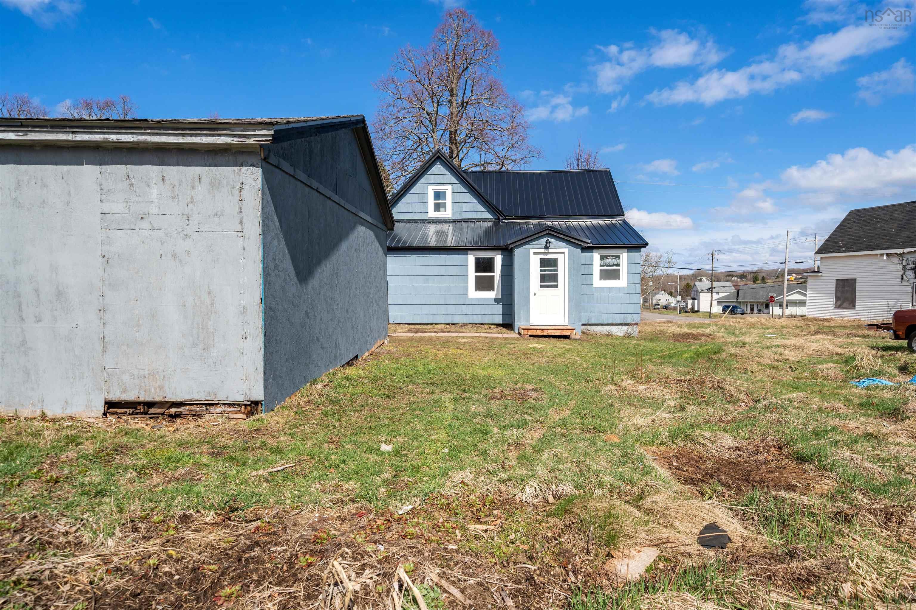 $229,000.00: 2482 Athol Road, Springhill