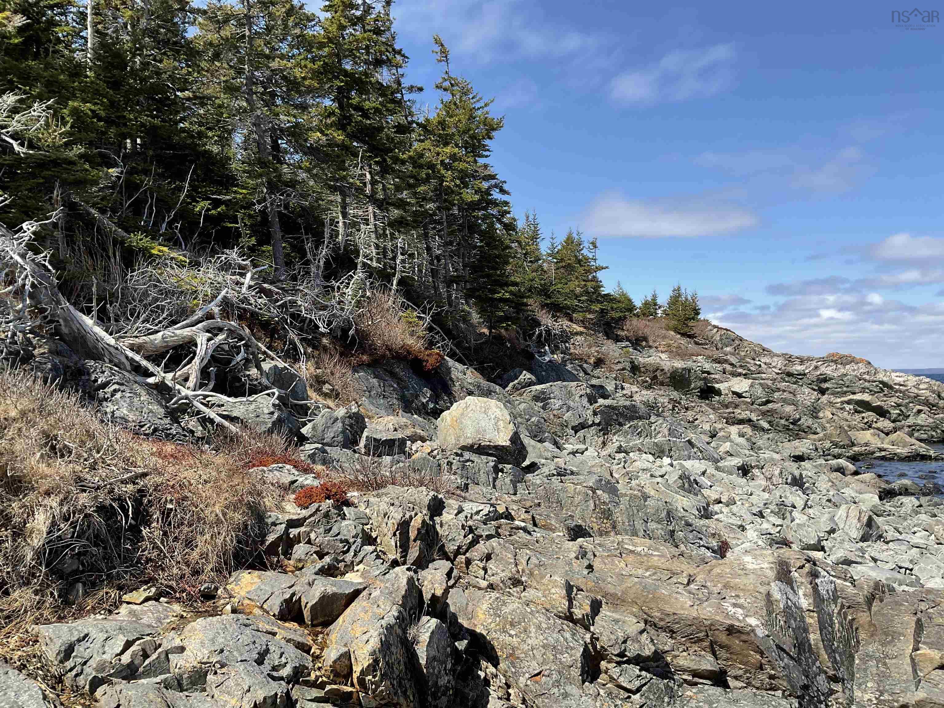 $110,000.00: 23-1 Hendsbee Wharf Road, Phillips Harbour