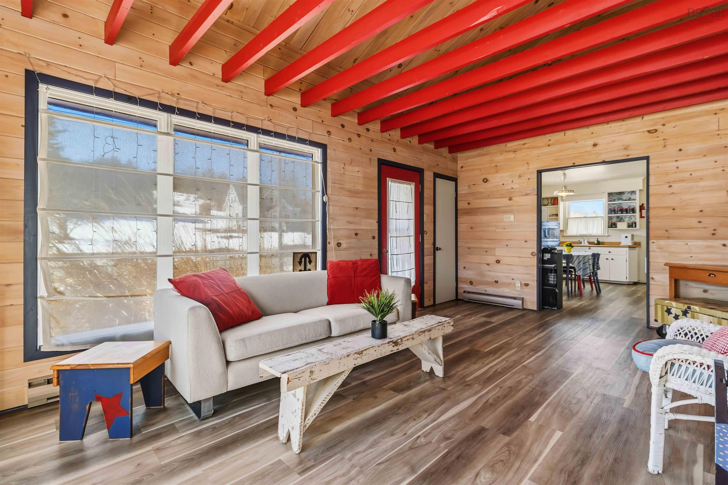 $425,000.00: 1915 Highway 331, Pleasantville