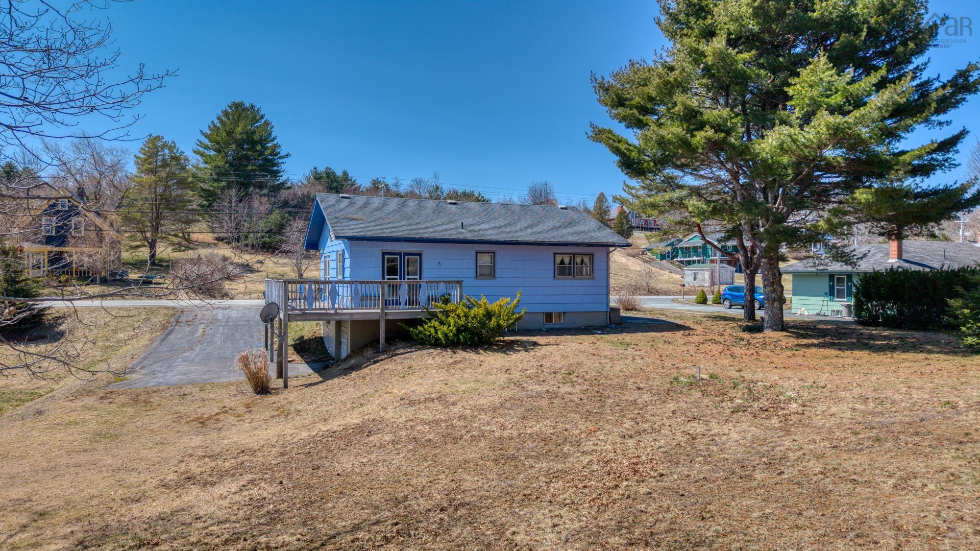 $425,000.00: 1915 Highway 331, Pleasantville